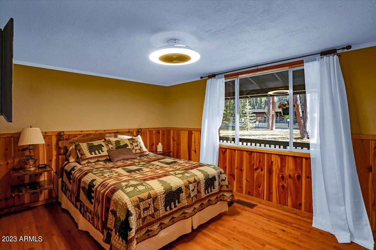 888 W BILLY CREEK Drive