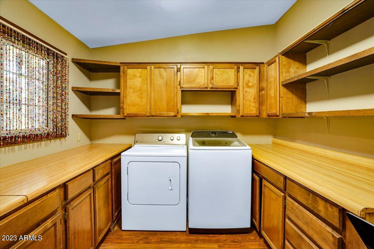 888 W BILLY CREEK Drive