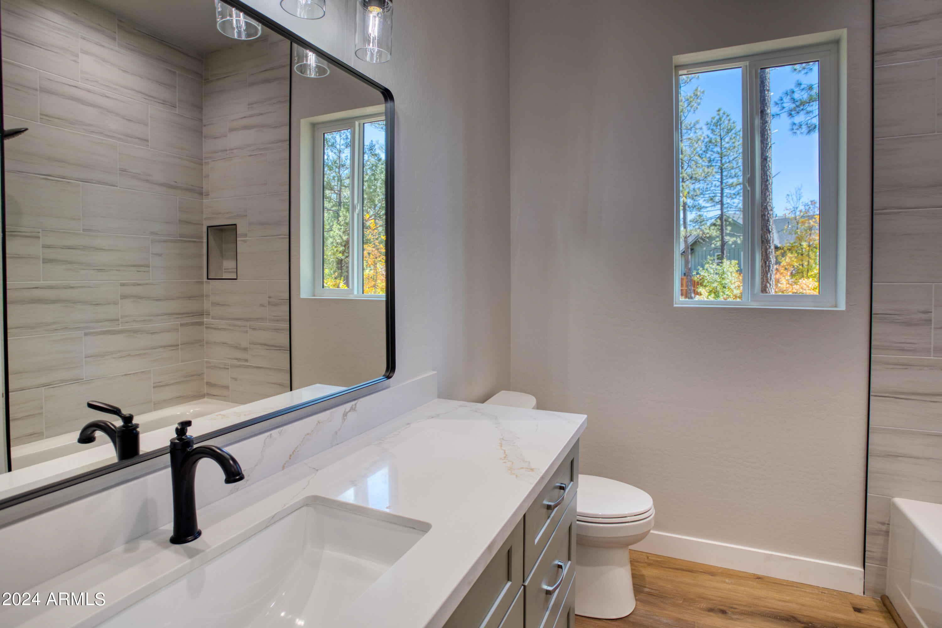 1261 W Big Springs Trail