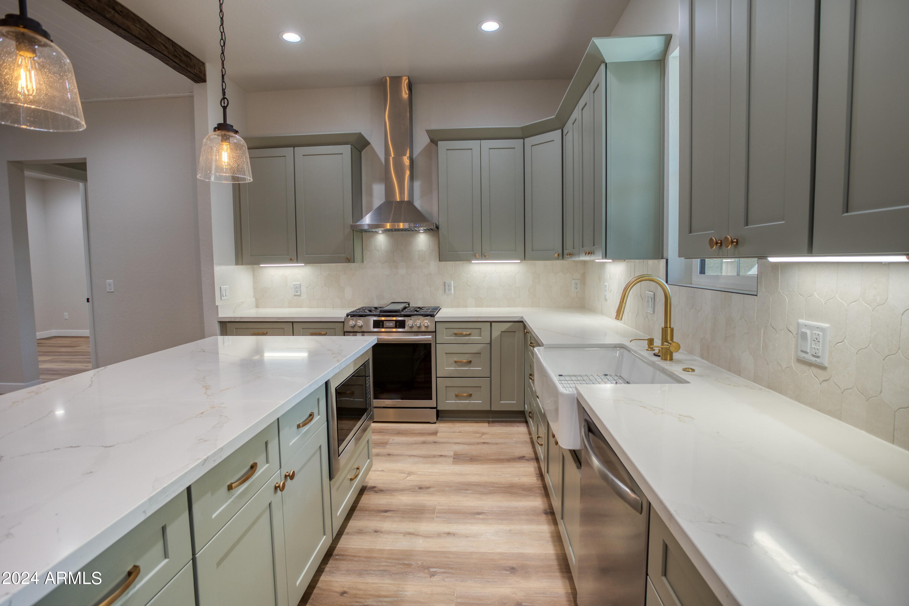 1261 W Big Springs Trail