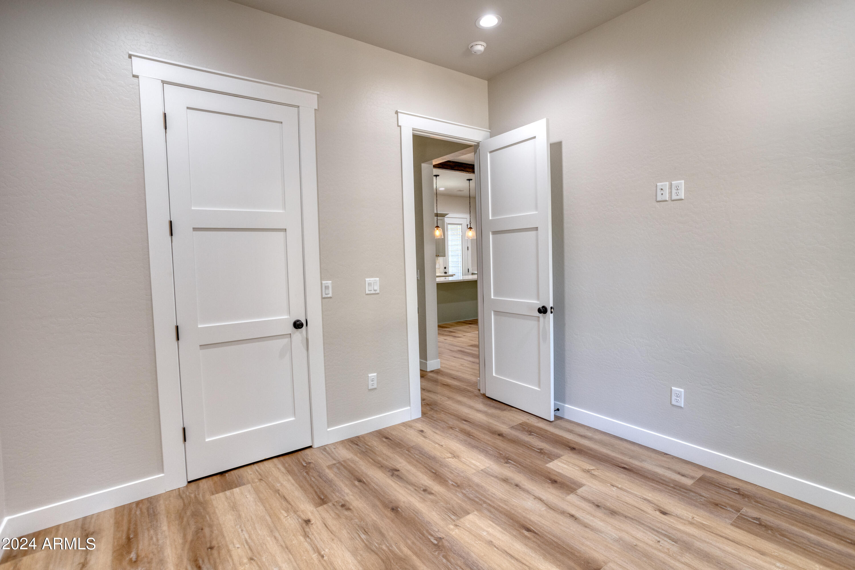 1261 W Big Springs Trail