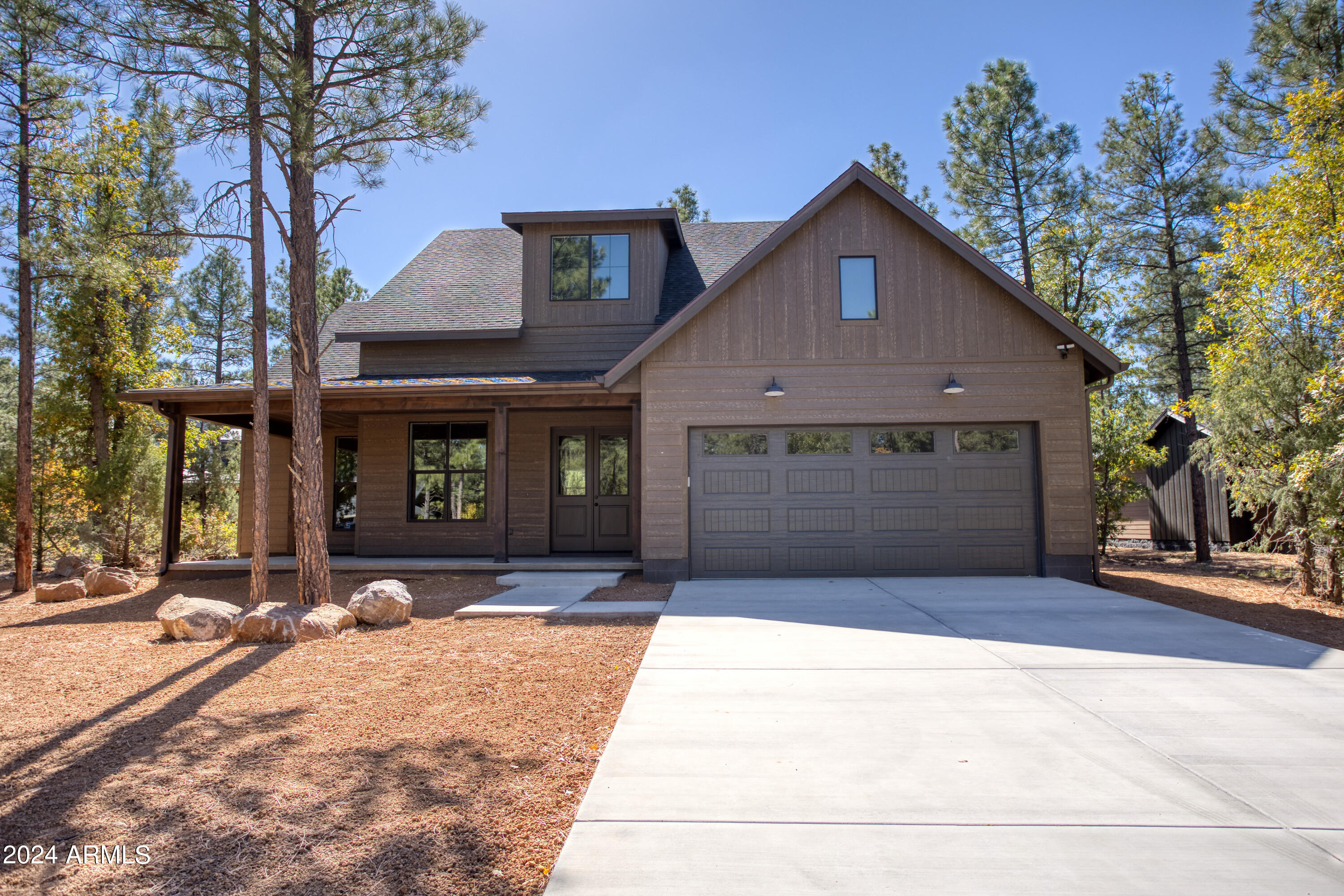 1261 W Big Springs Trail