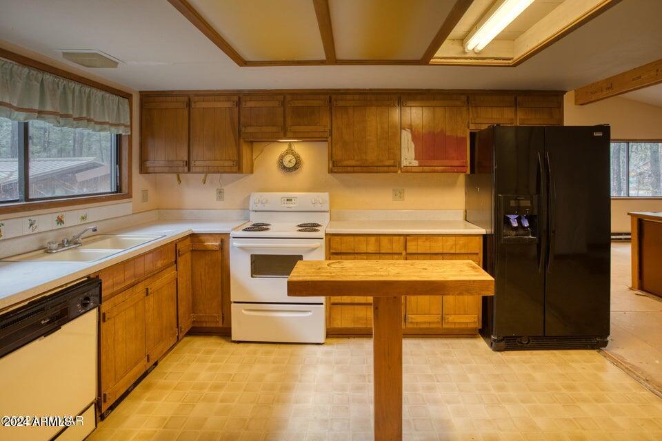 3580 W BERMUDA Circle