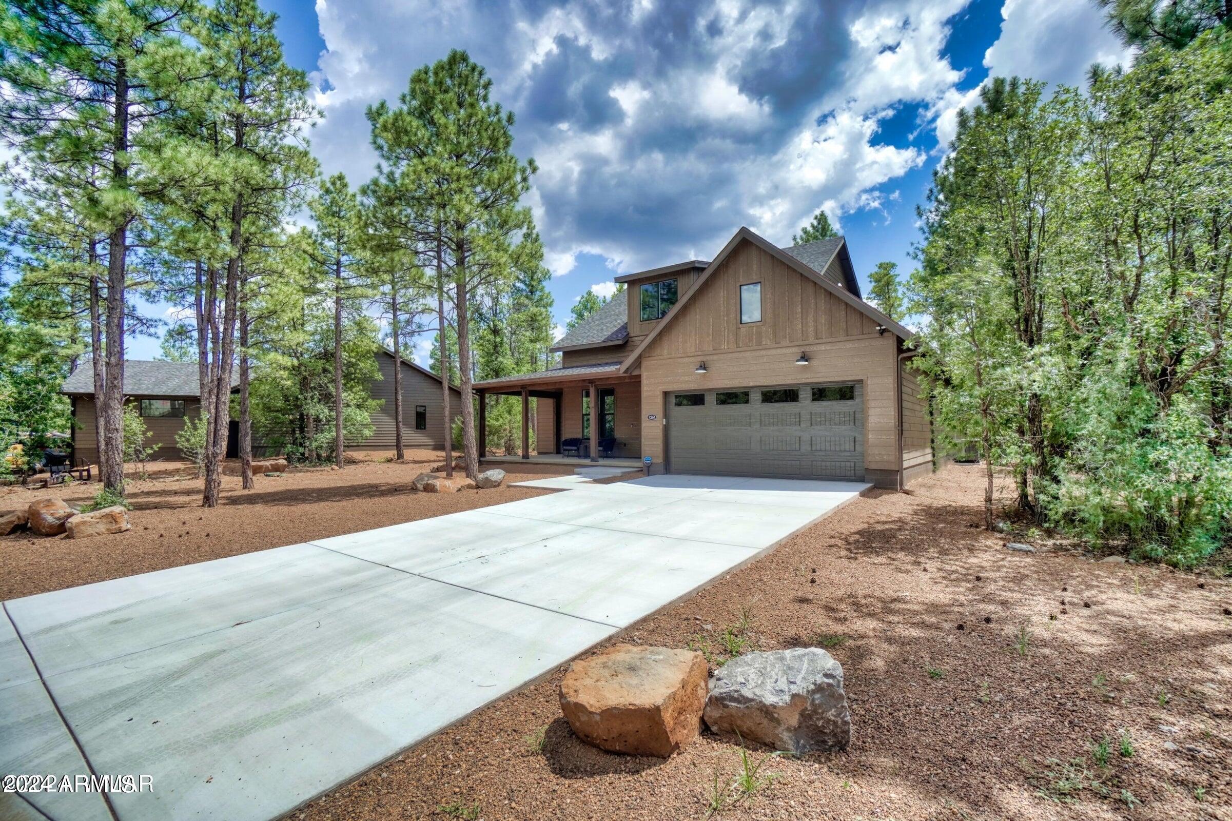 1261 W BIG SPRINGS Trail