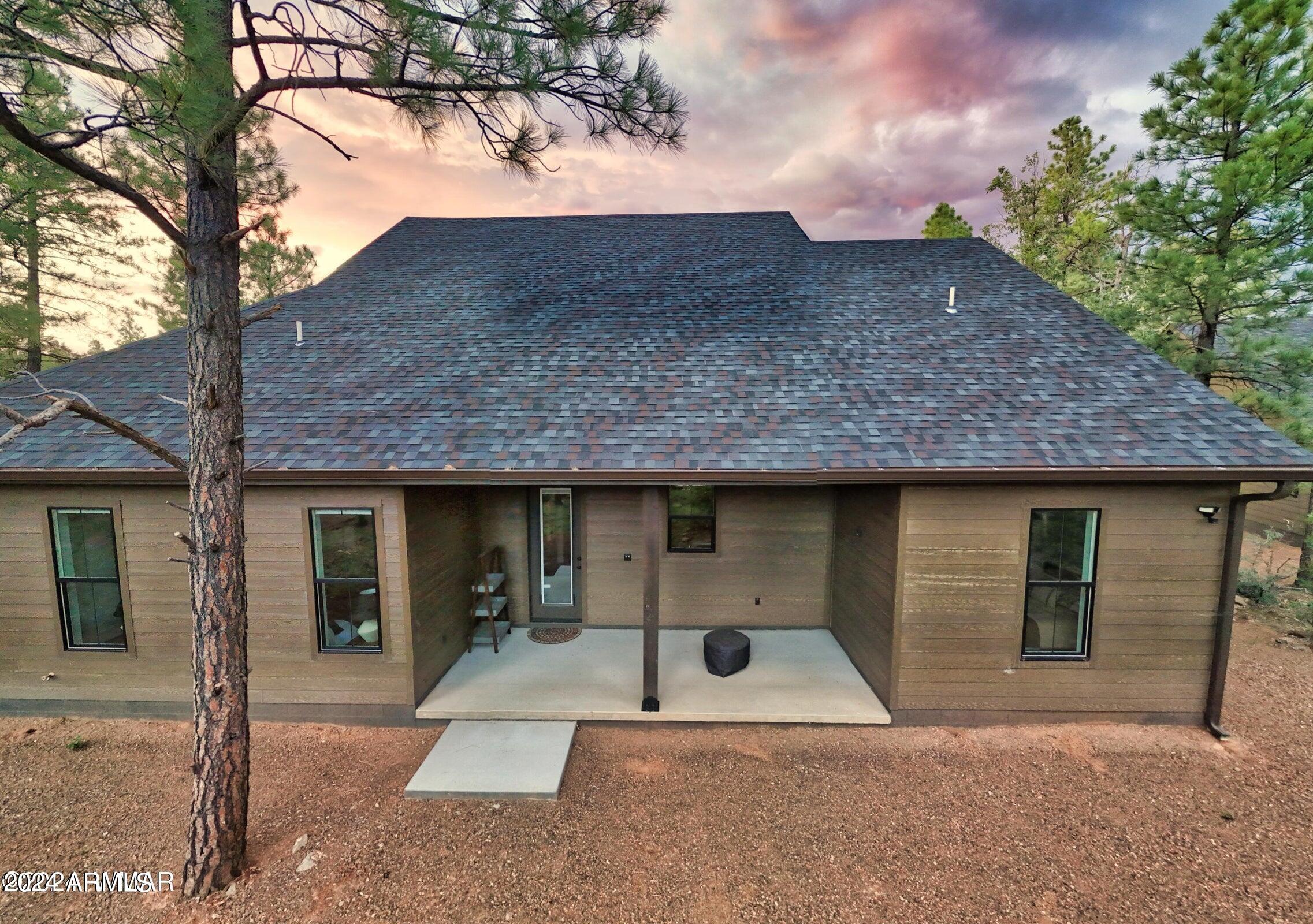 1261 W BIG SPRINGS Trail