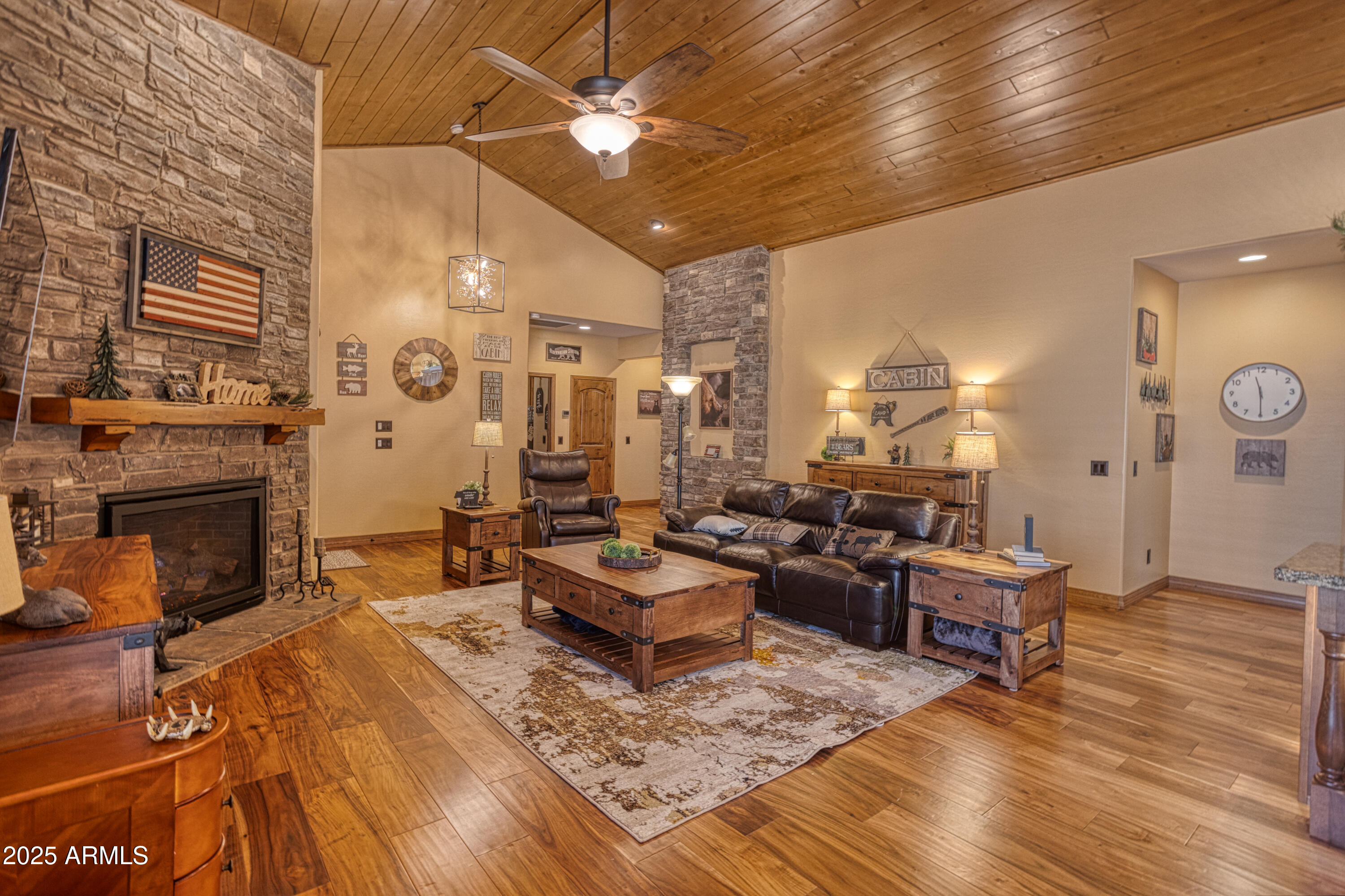 5424 ST ANDREWS Drive