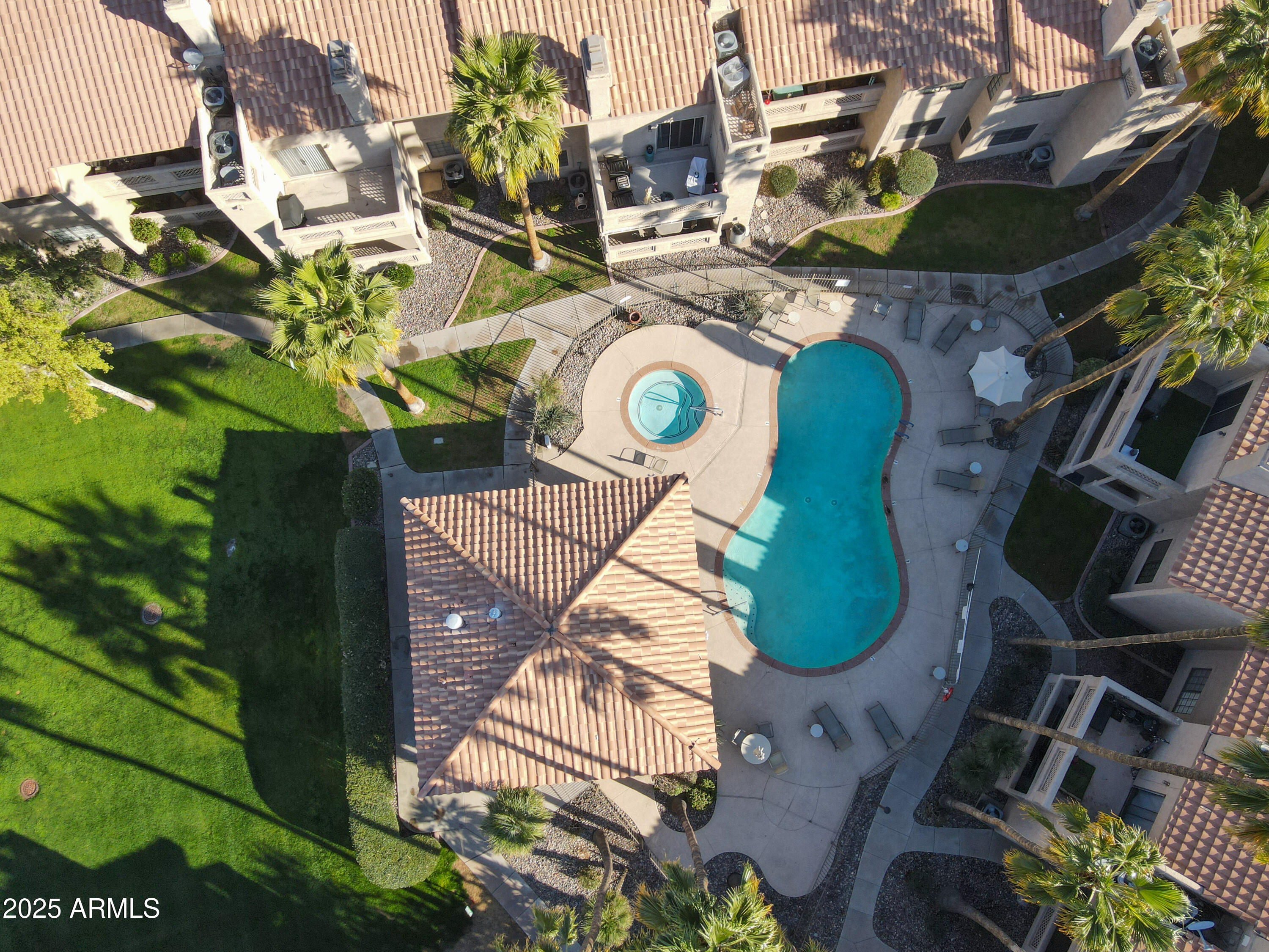 930 N MESA Drive Unit: 2073