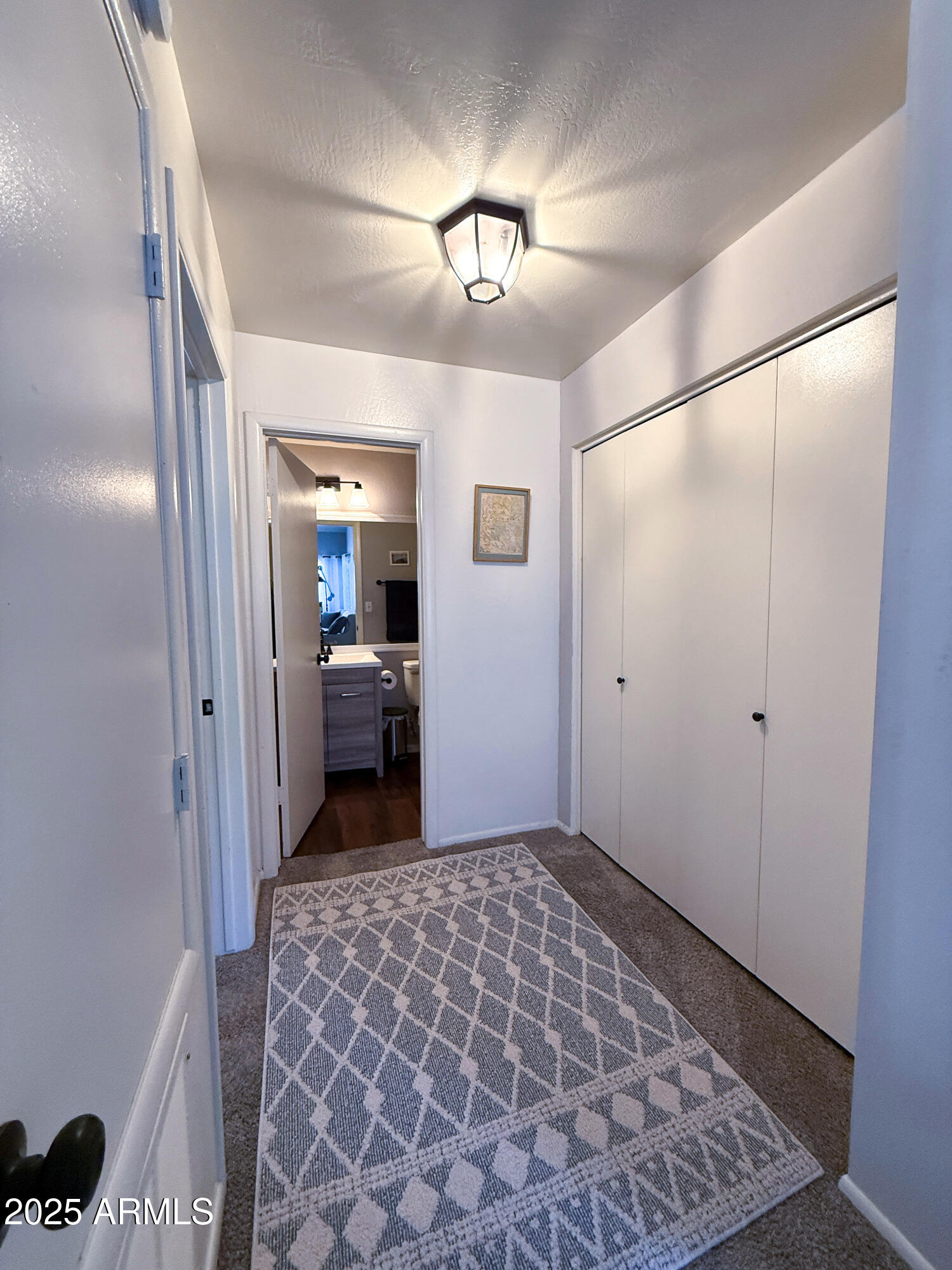 930 N MESA Drive Unit: 2073