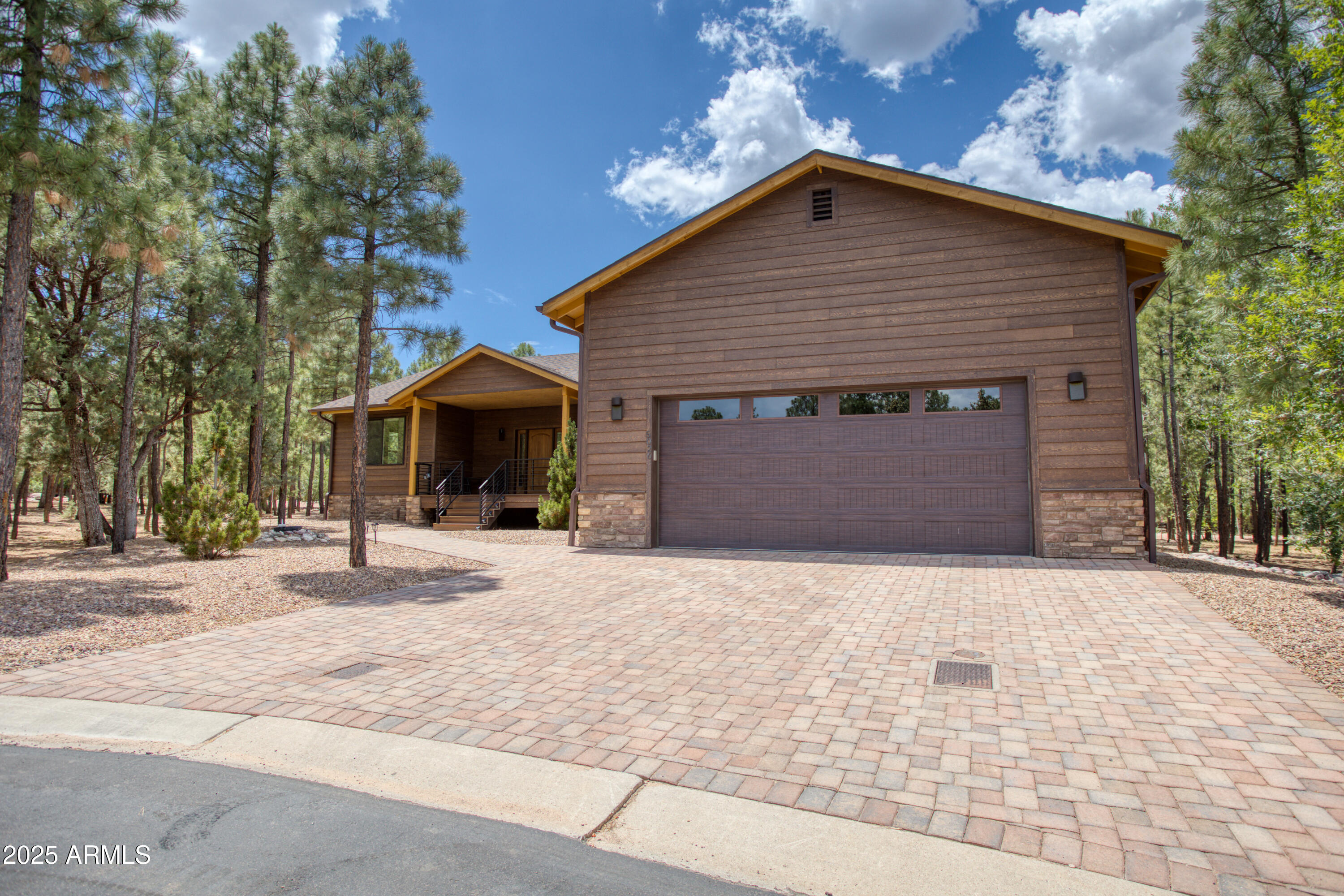 5026 CROOKED CREEK Court