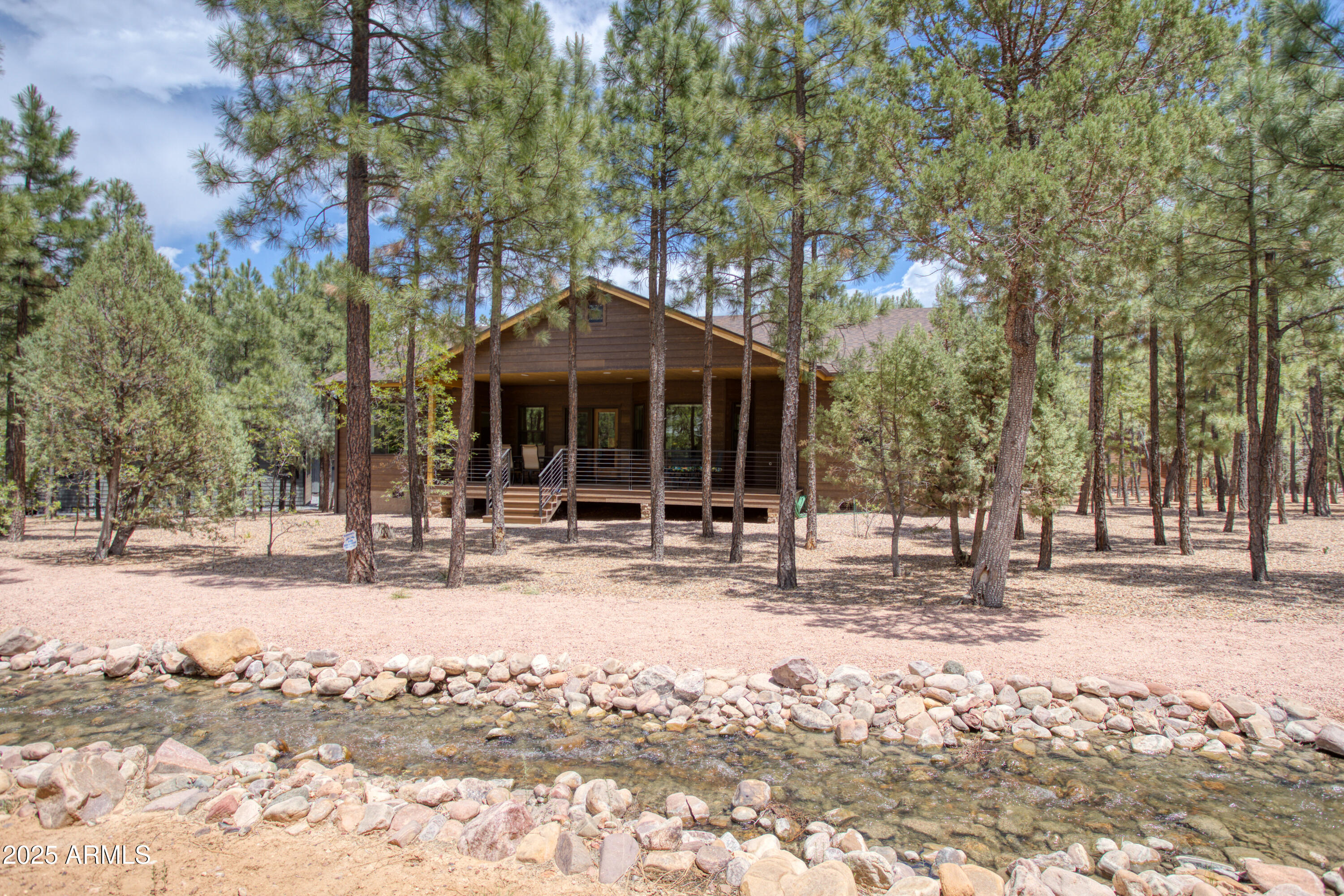 5026 CROOKED CREEK Court