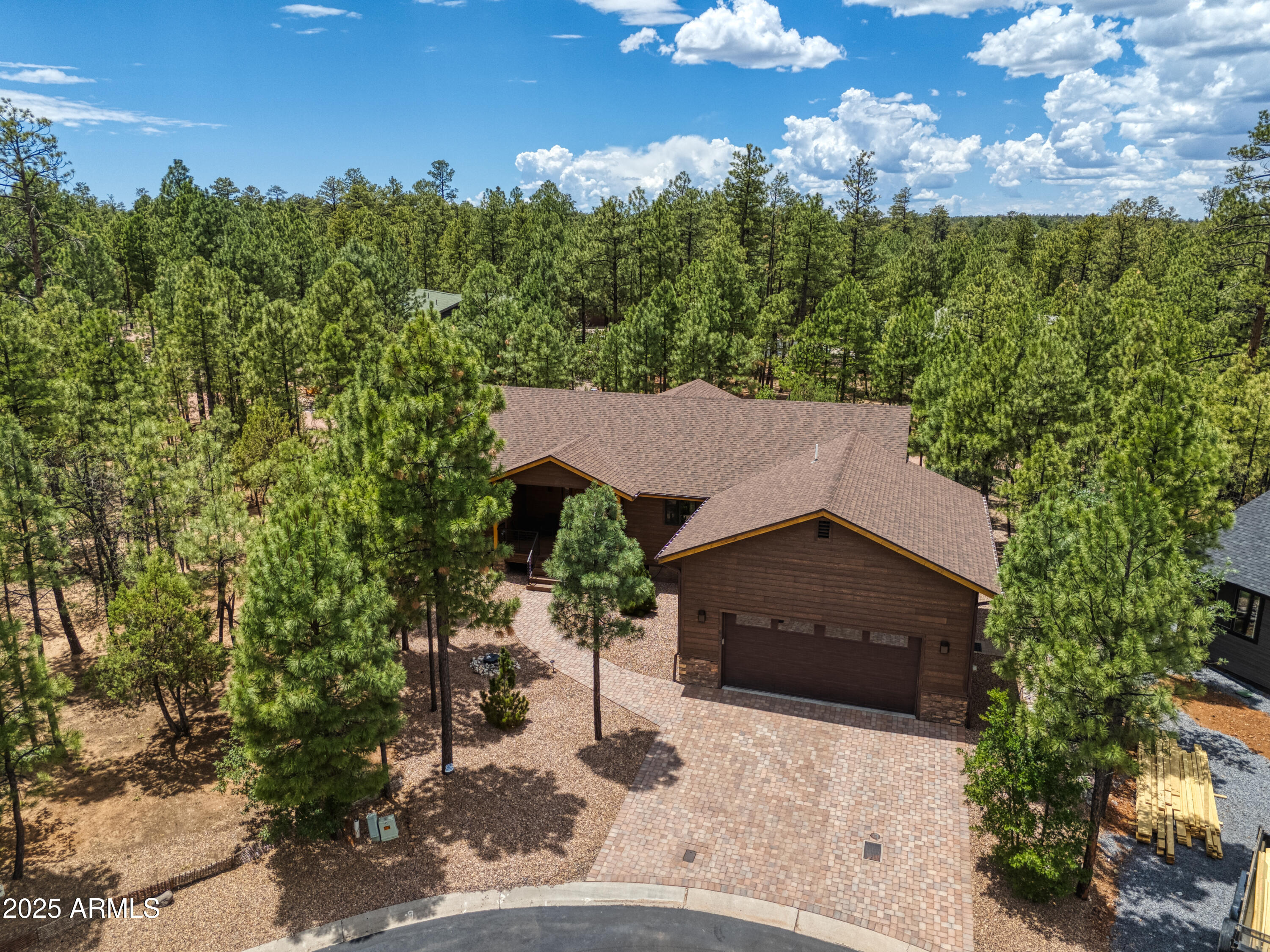 5026 CROOKED CREEK Court