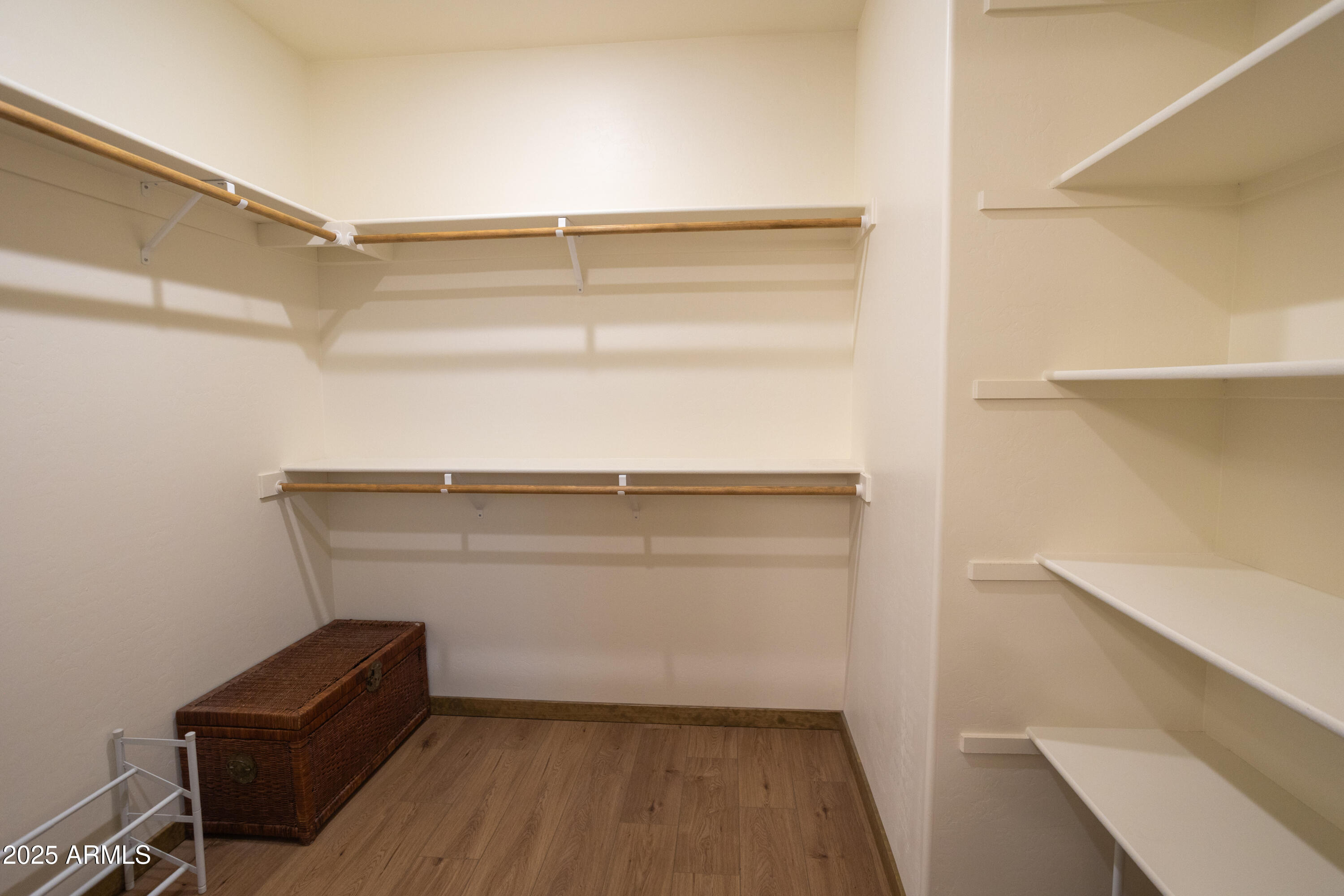 5026 CROOKED CREEK Court