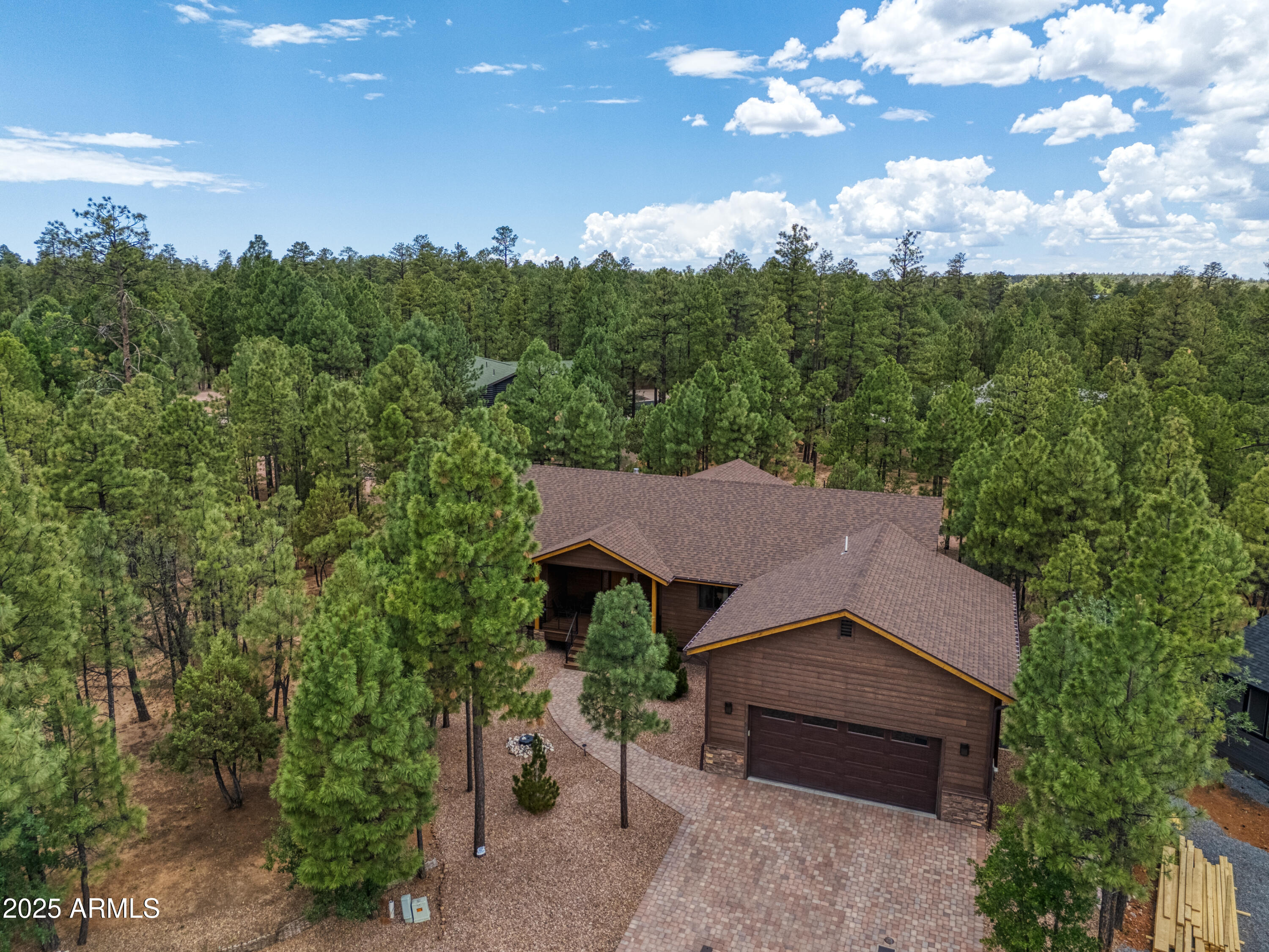 5026 CROOKED CREEK Court