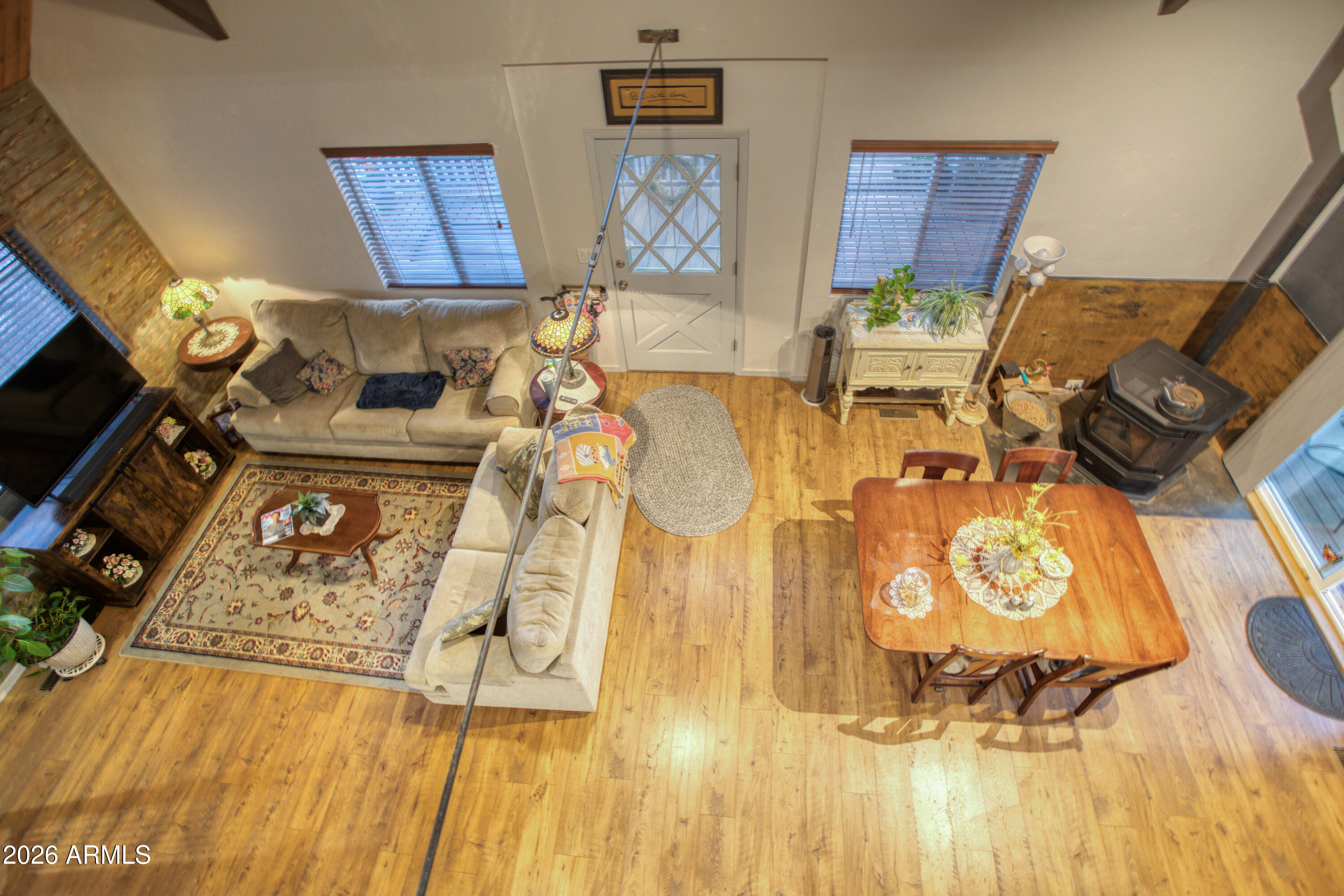 4211 Pinetree Lane
