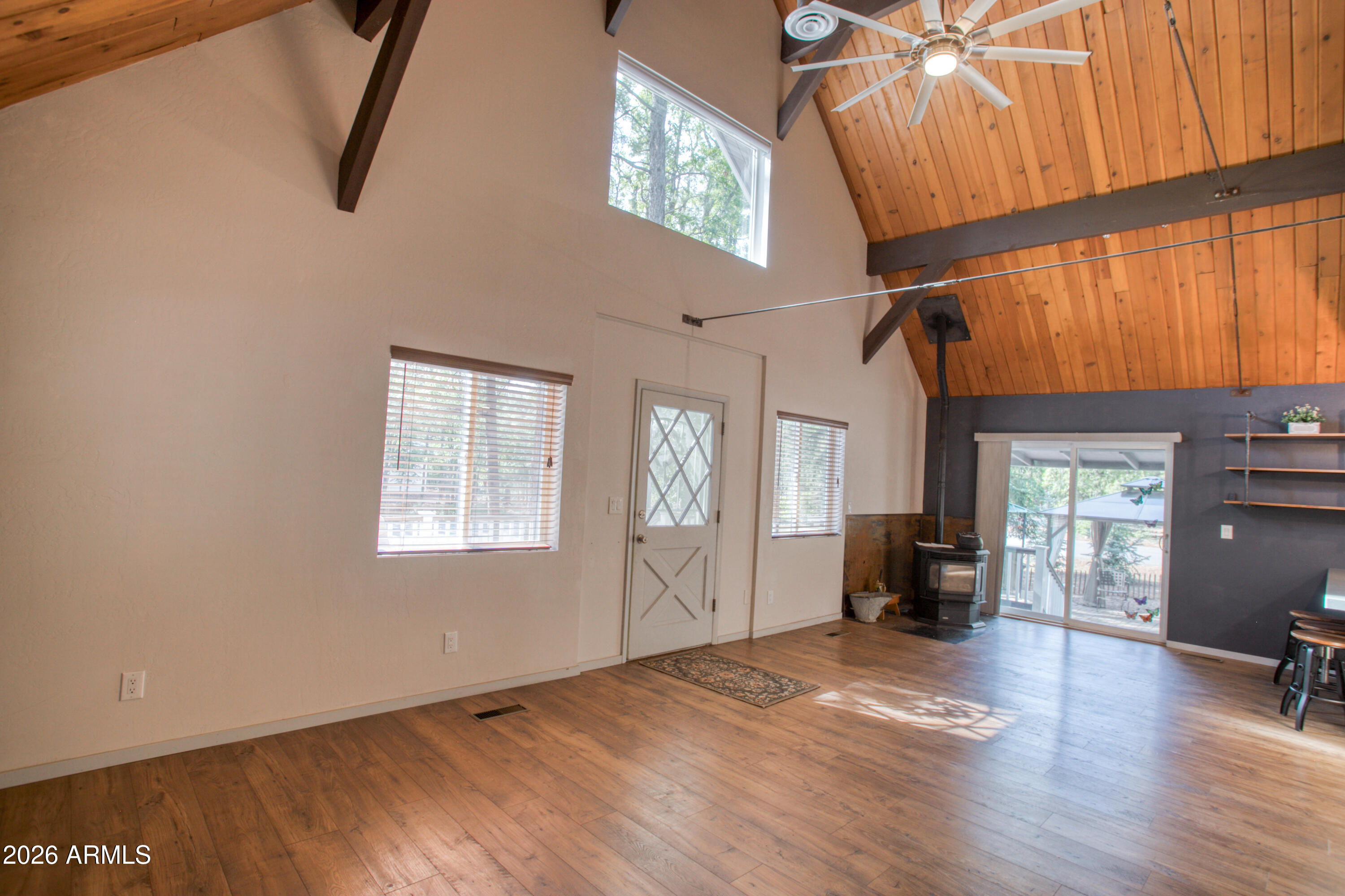 4211 Pinetree Lane
