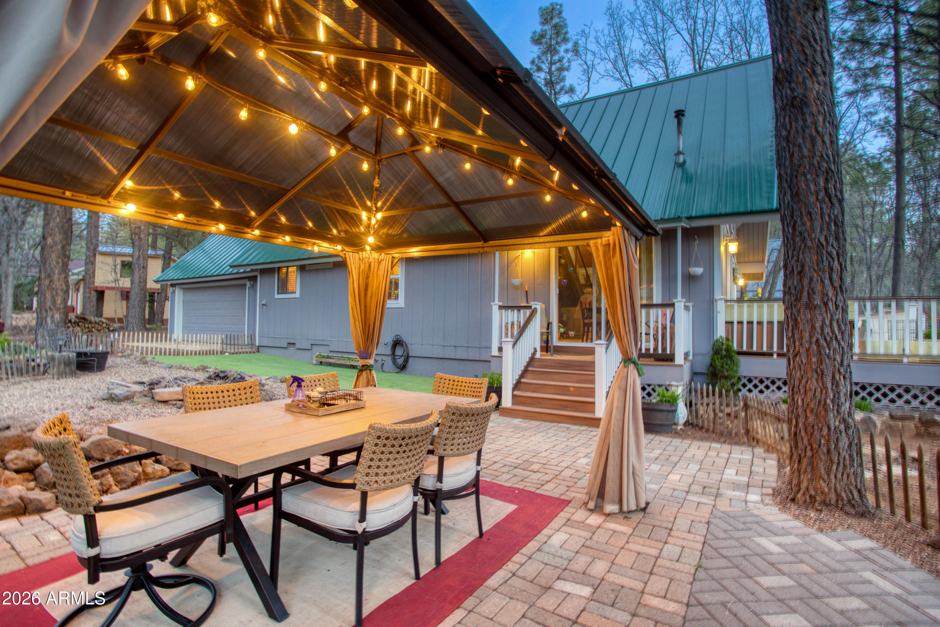 4211 Pinetree Lane