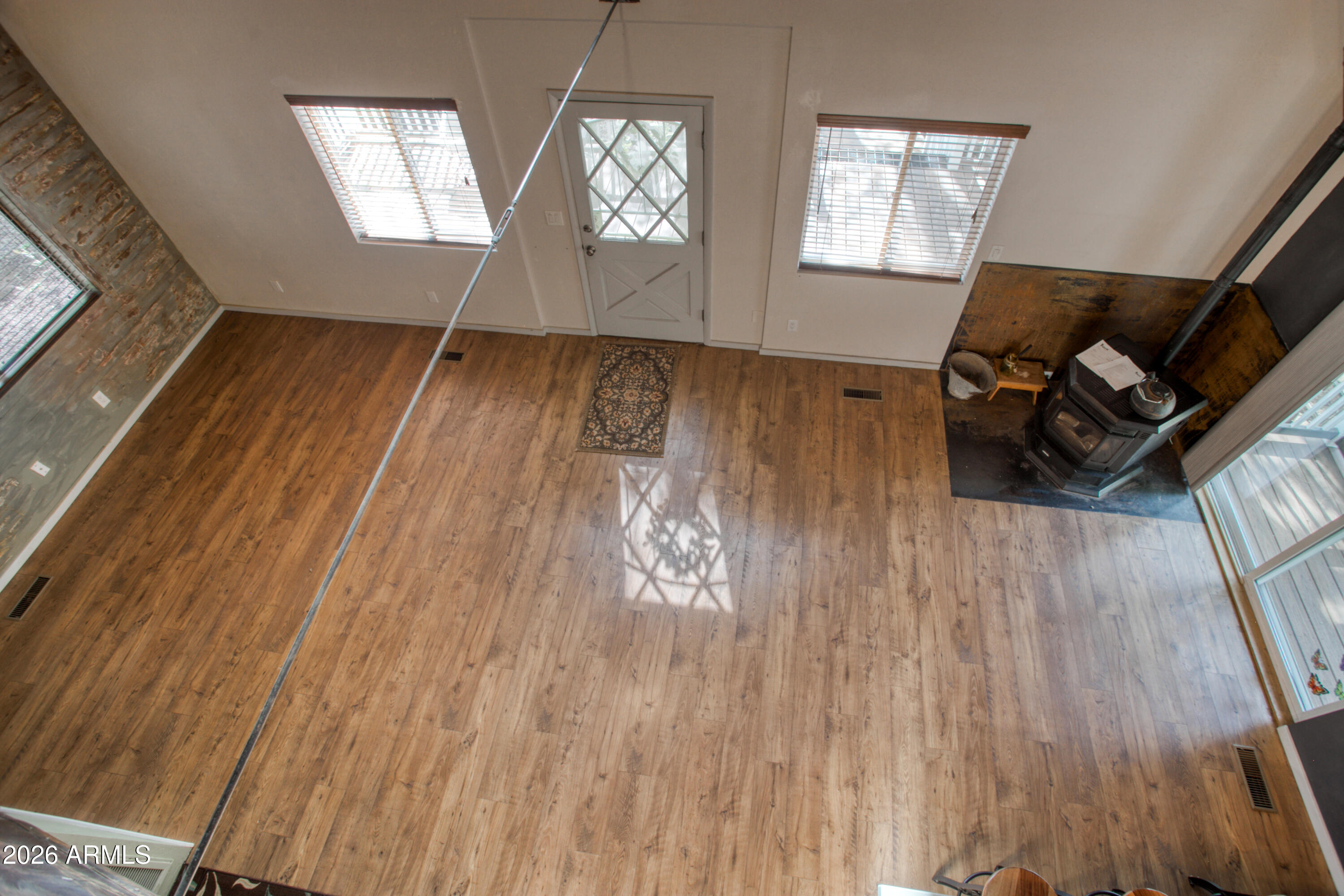 4211 Pinetree Lane