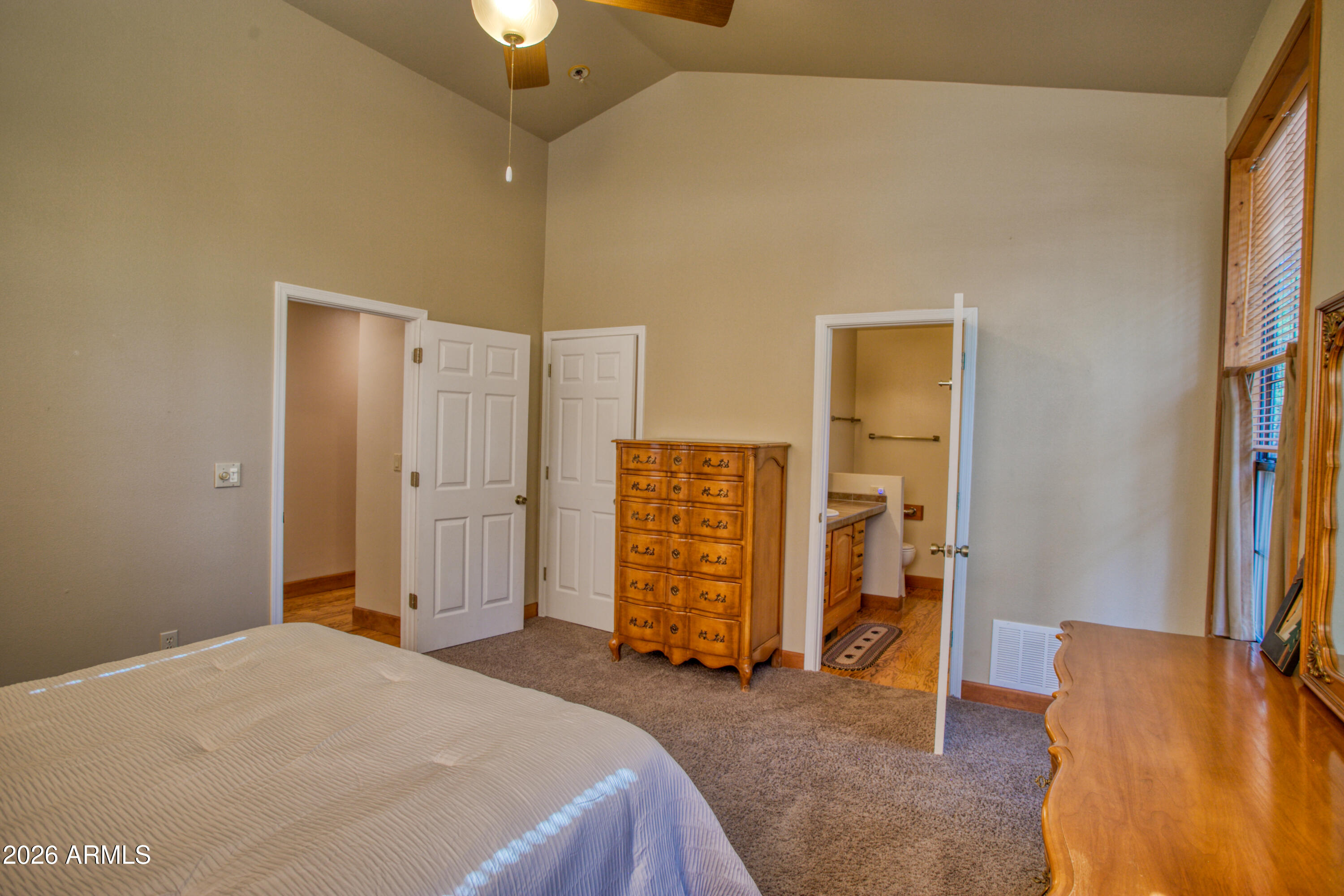 7048 MOON CREEK Circle
