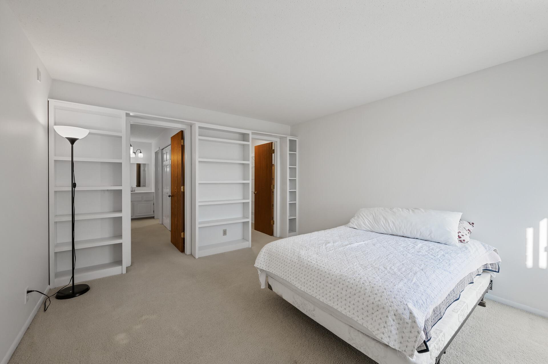 10441 Greenbrier Road Unit: 313