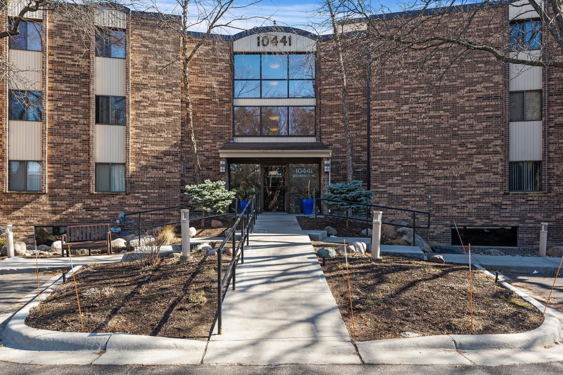 10441 Greenbrier Road Unit: 313