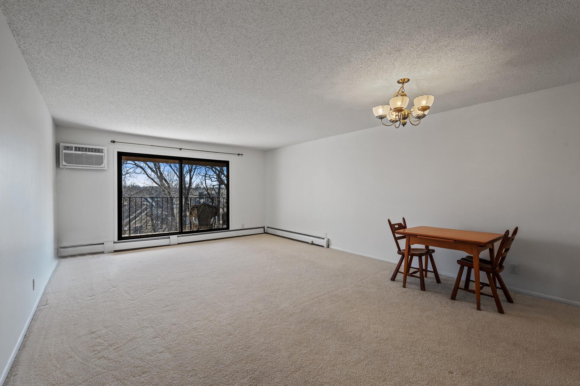 10441 Greenbrier Road Unit: 313
