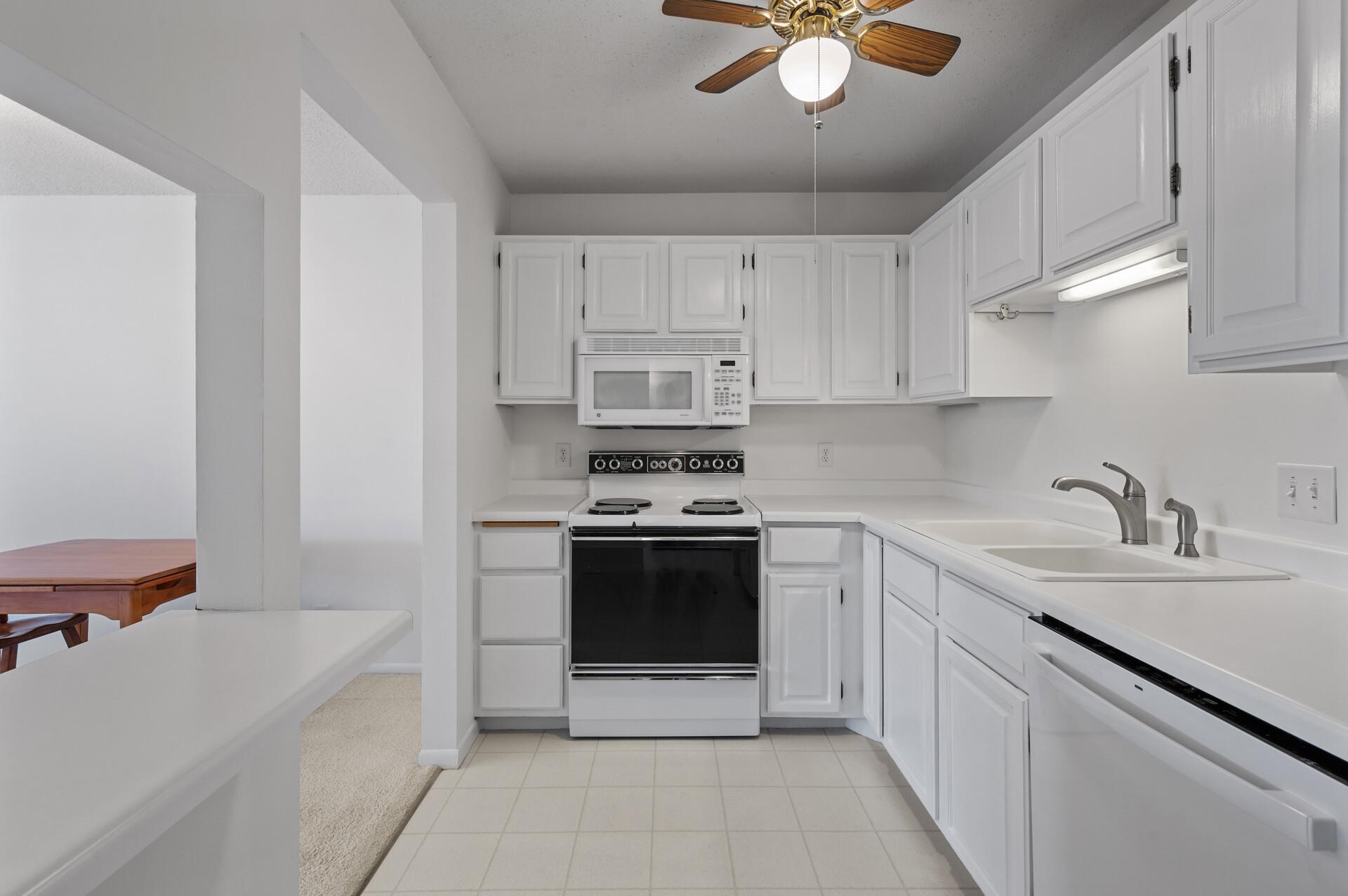 10441 Greenbrier Road Unit: 313