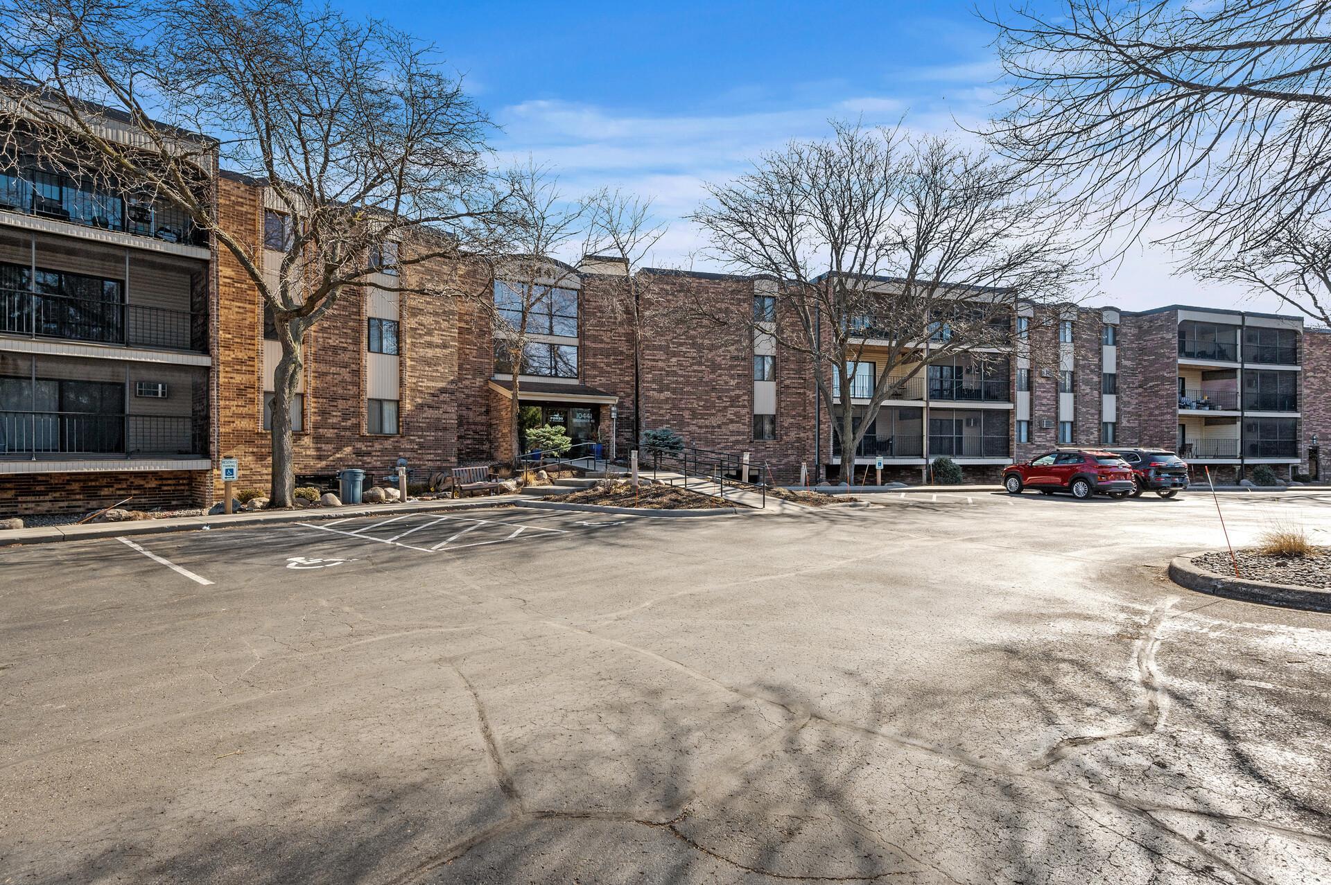 10441 Greenbrier Road Unit: 313