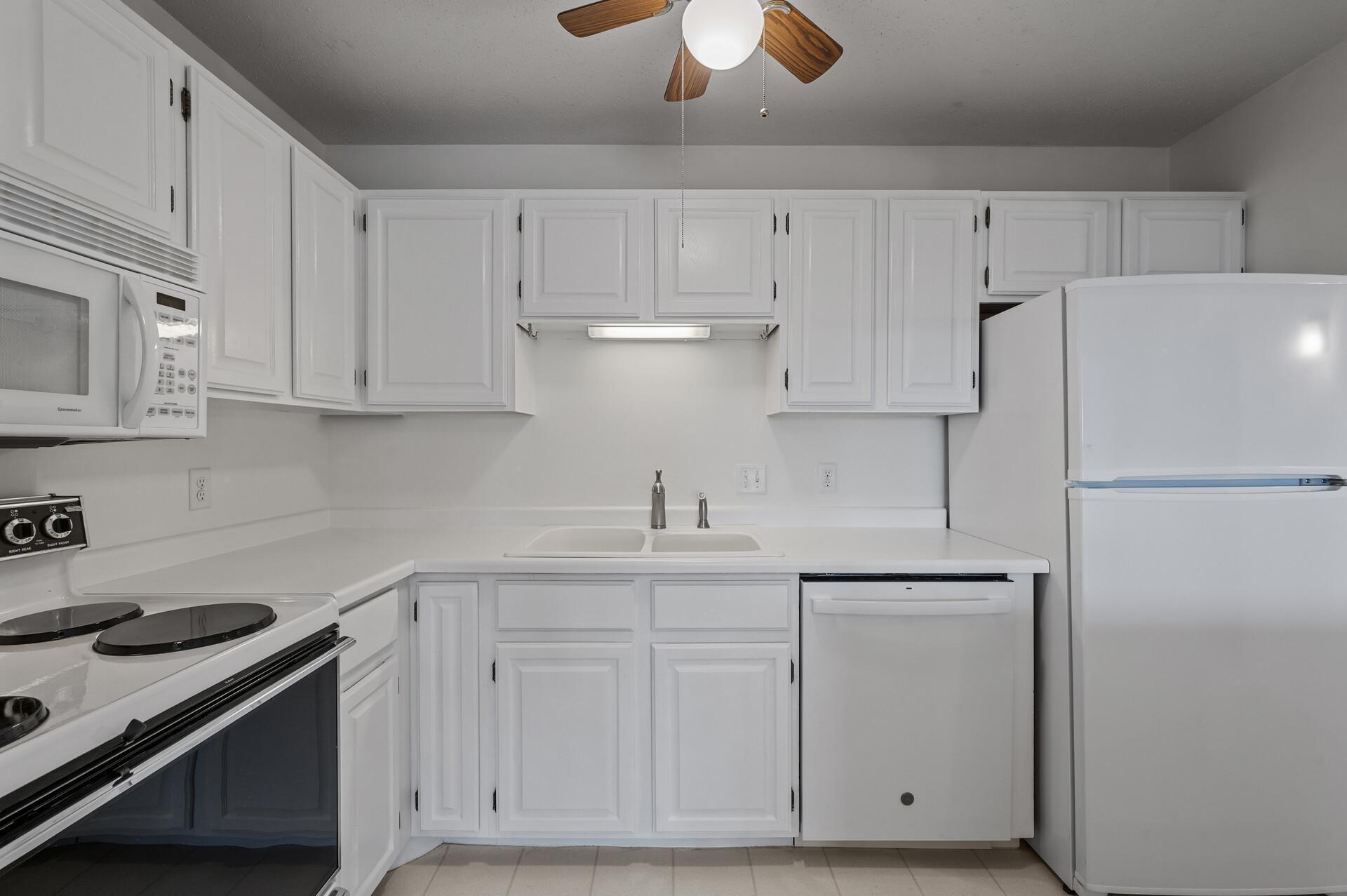 10441 Greenbrier Road Unit: 313