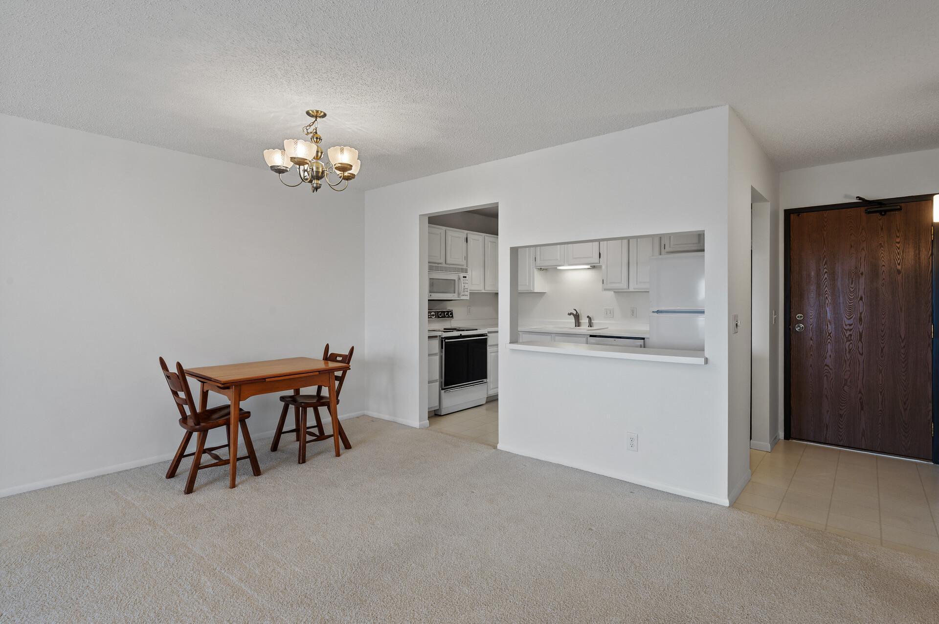 10441 Greenbrier Road Unit: 313