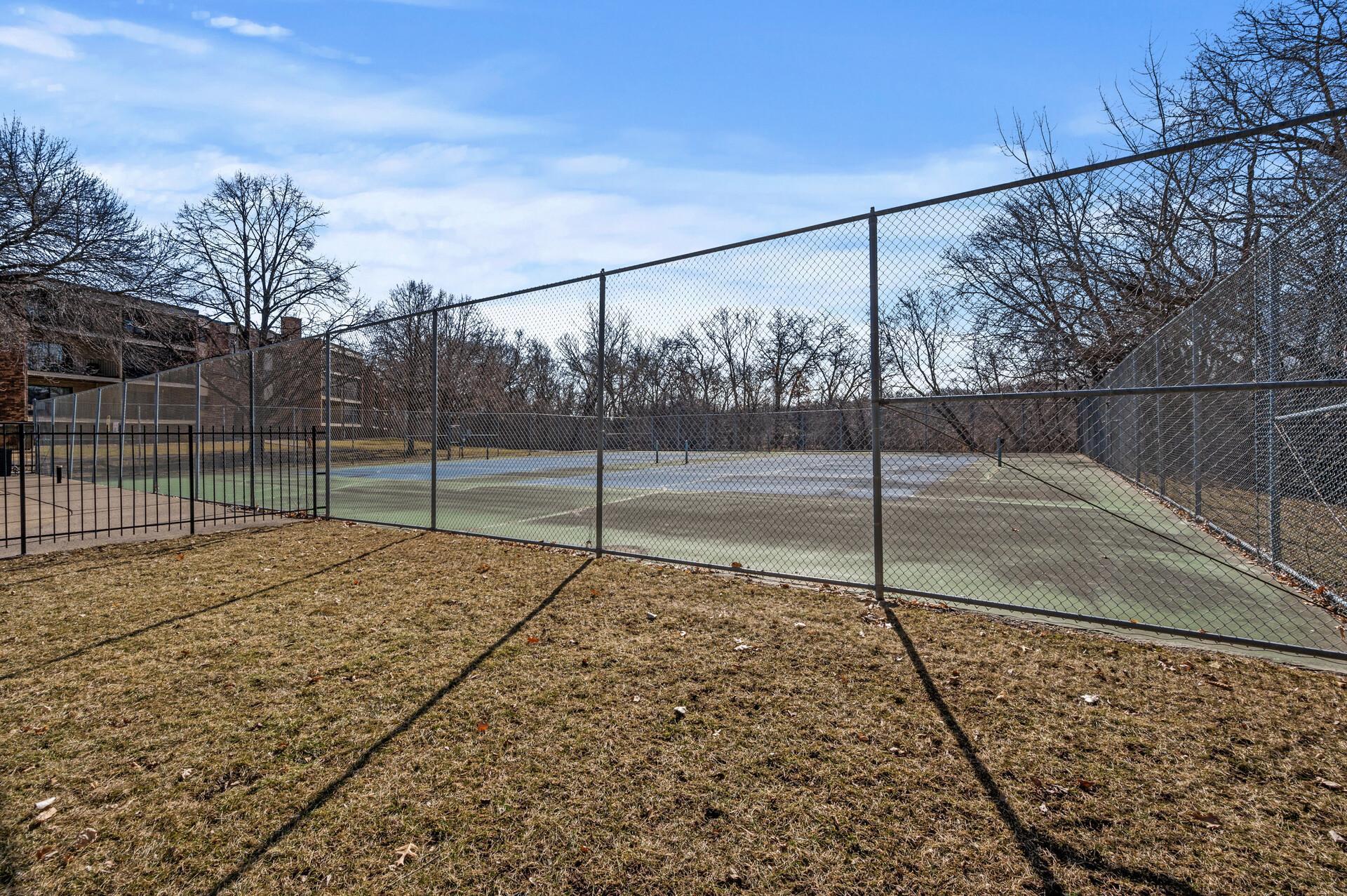 10441 Greenbrier Road Unit: 313