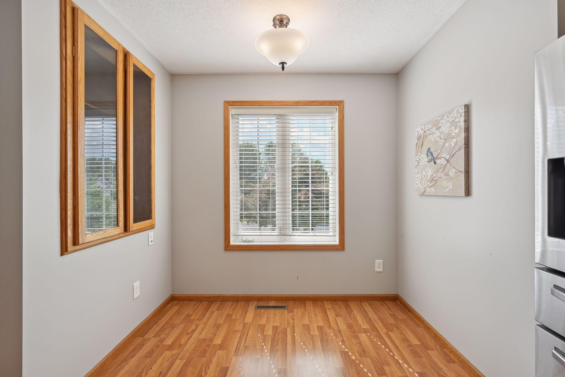 8090 Prairie Trail