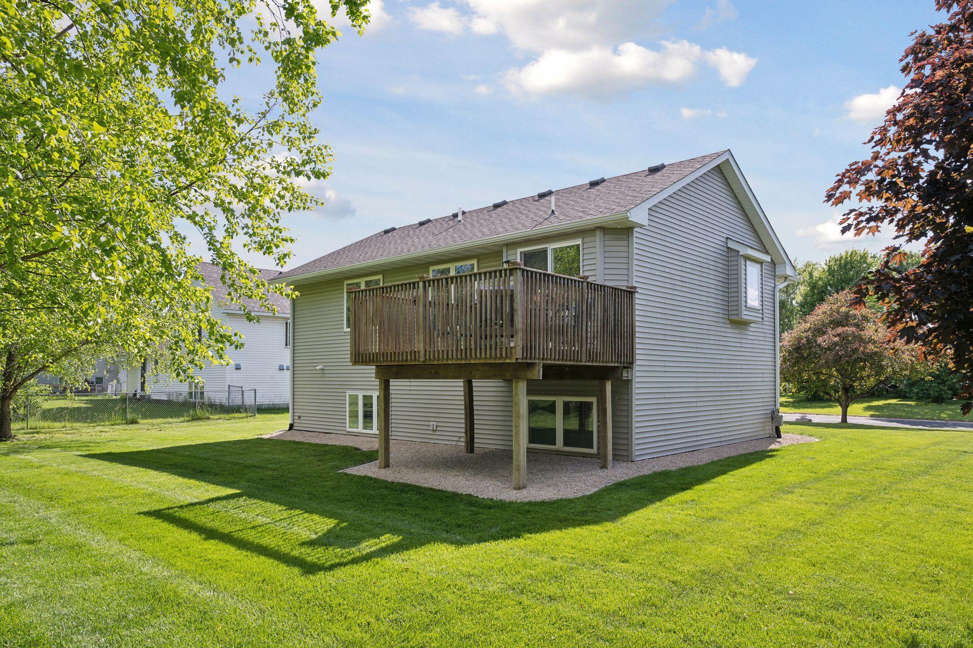 8090 Prairie Trail