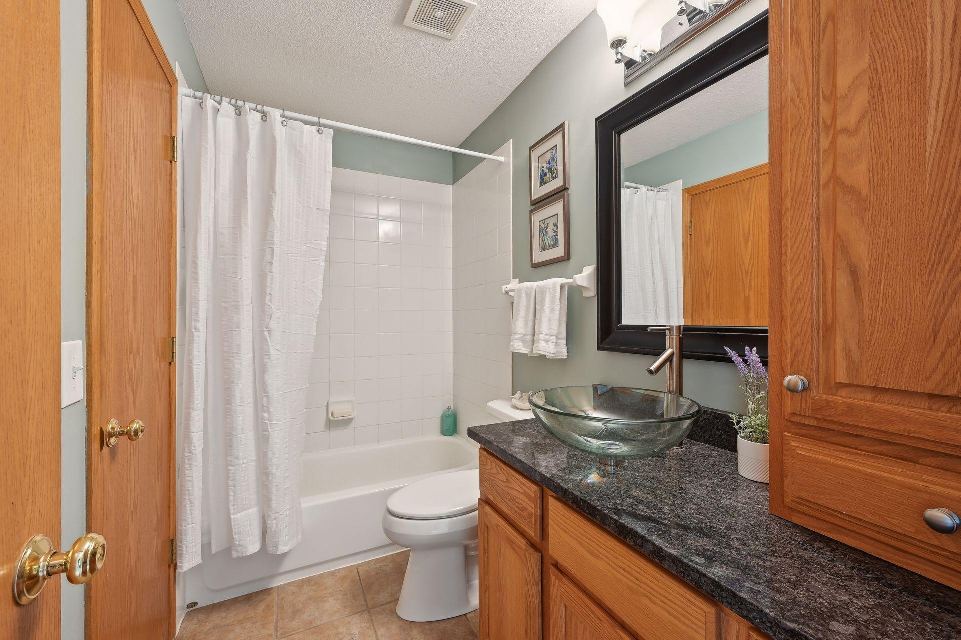8090 Prairie Trail