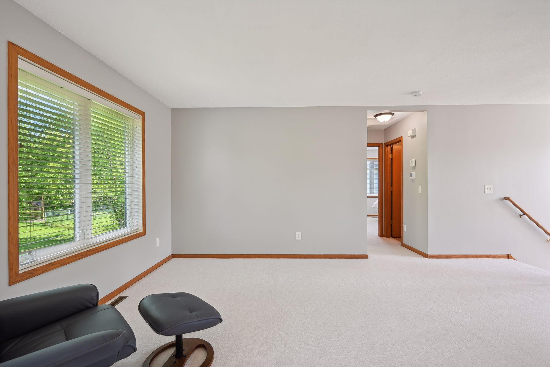 8090 Prairie Trail