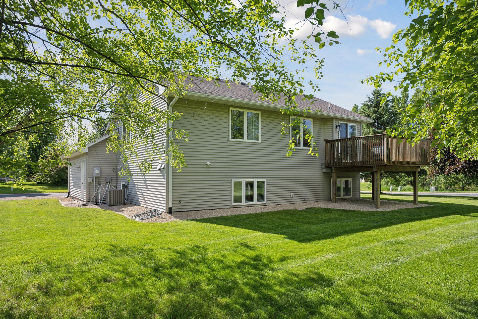 8090 Prairie Trail
