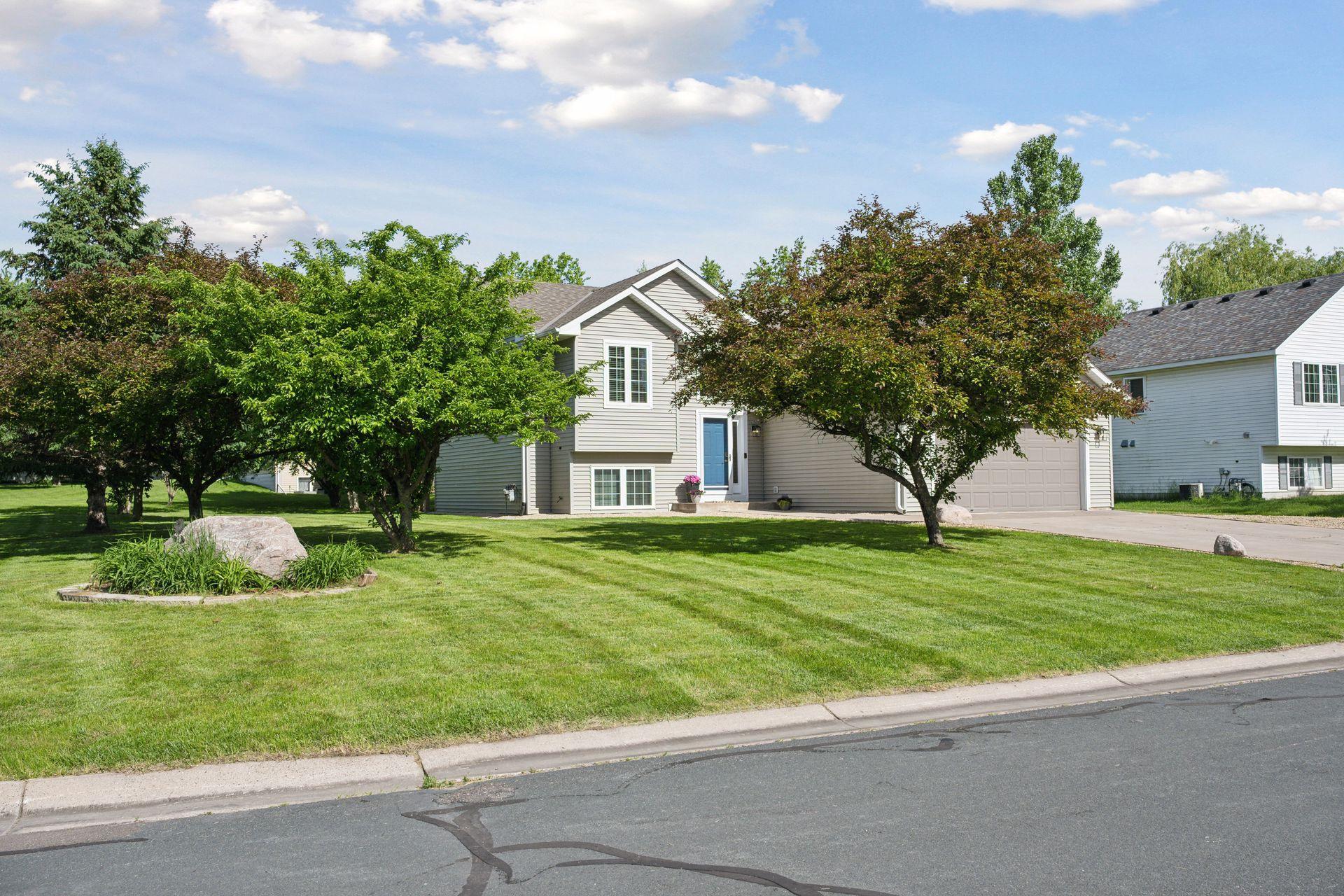 8090 Prairie Trail