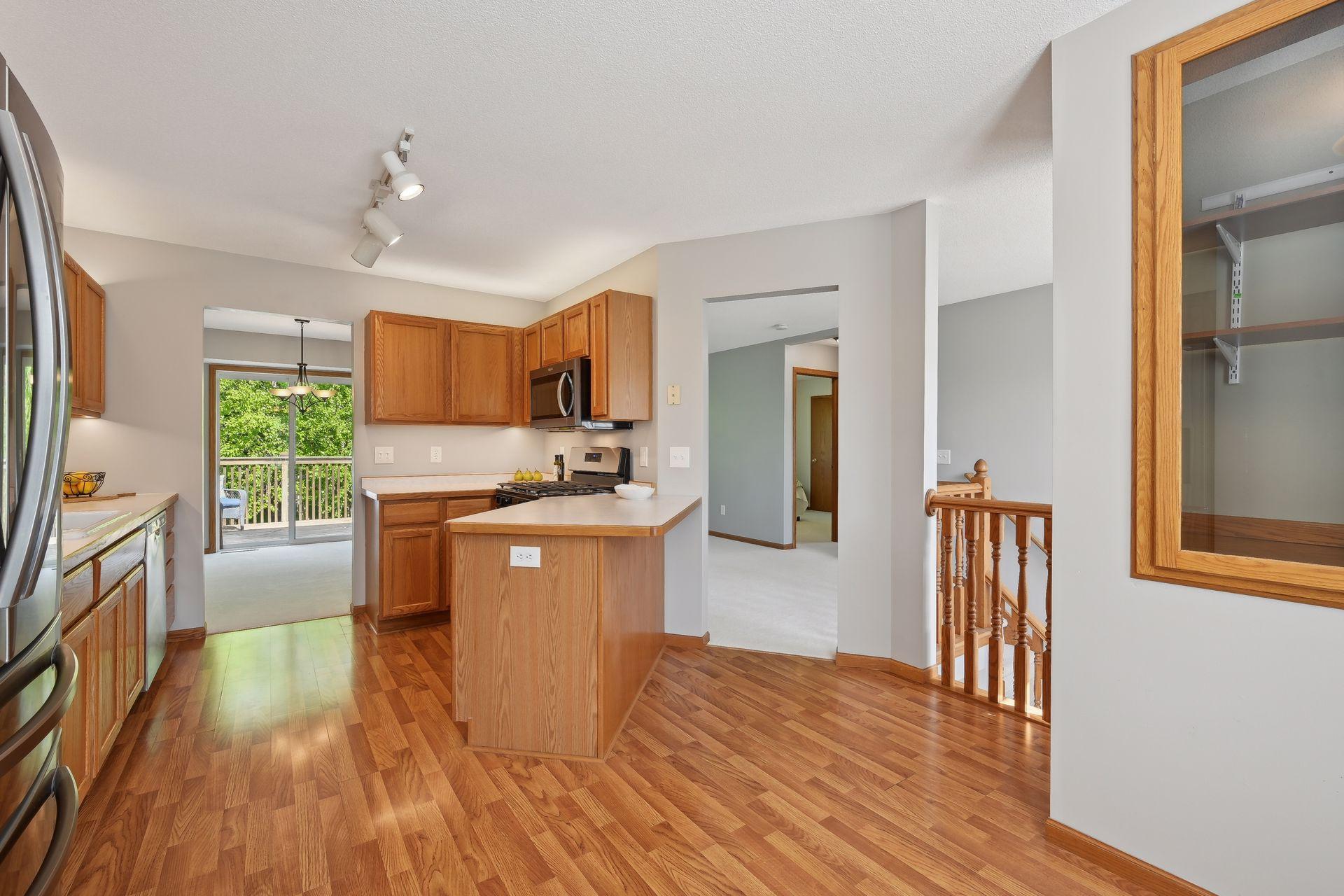 8090 Prairie Trail