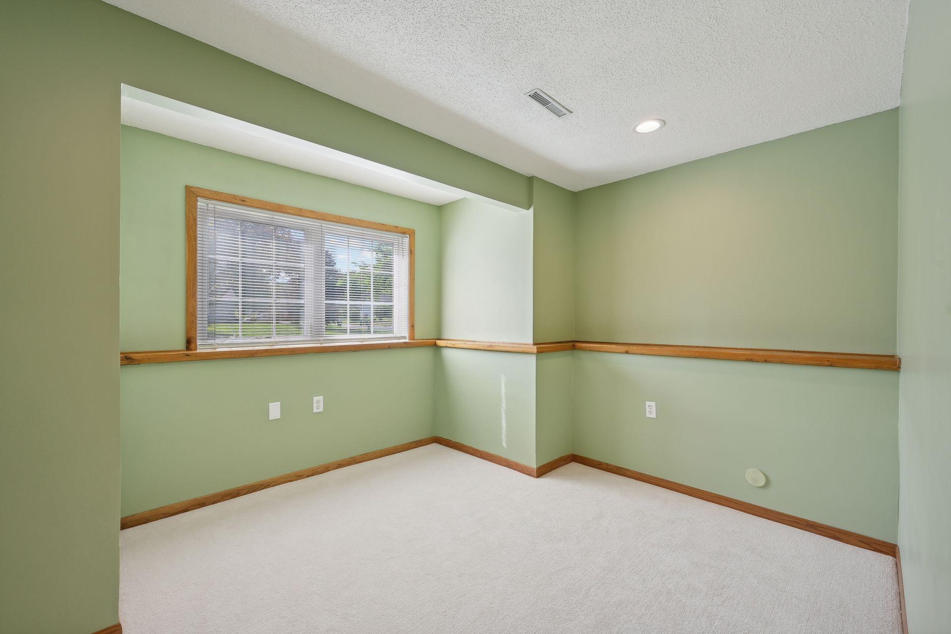 8090 Prairie Trail