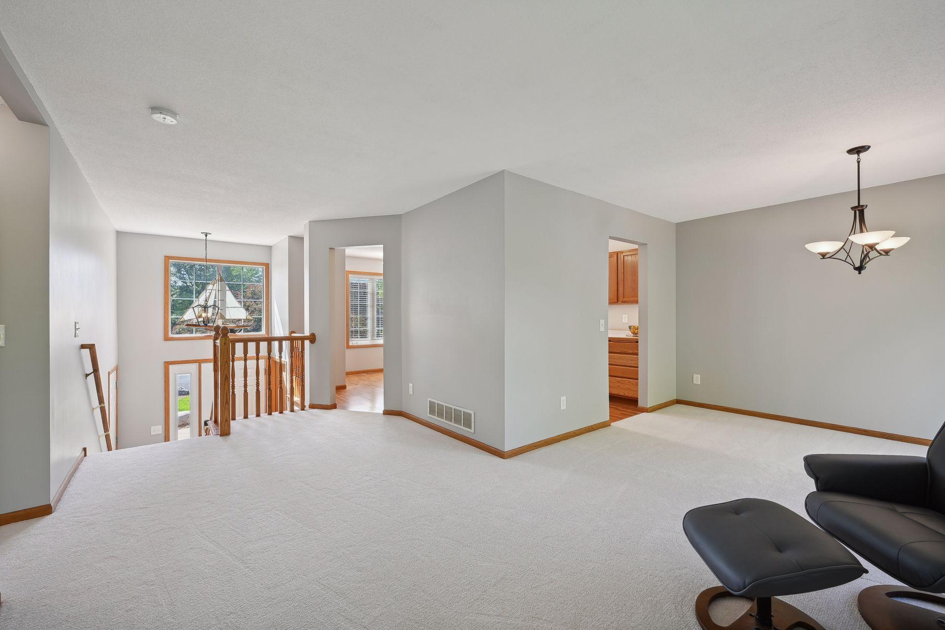8090 Prairie Trail