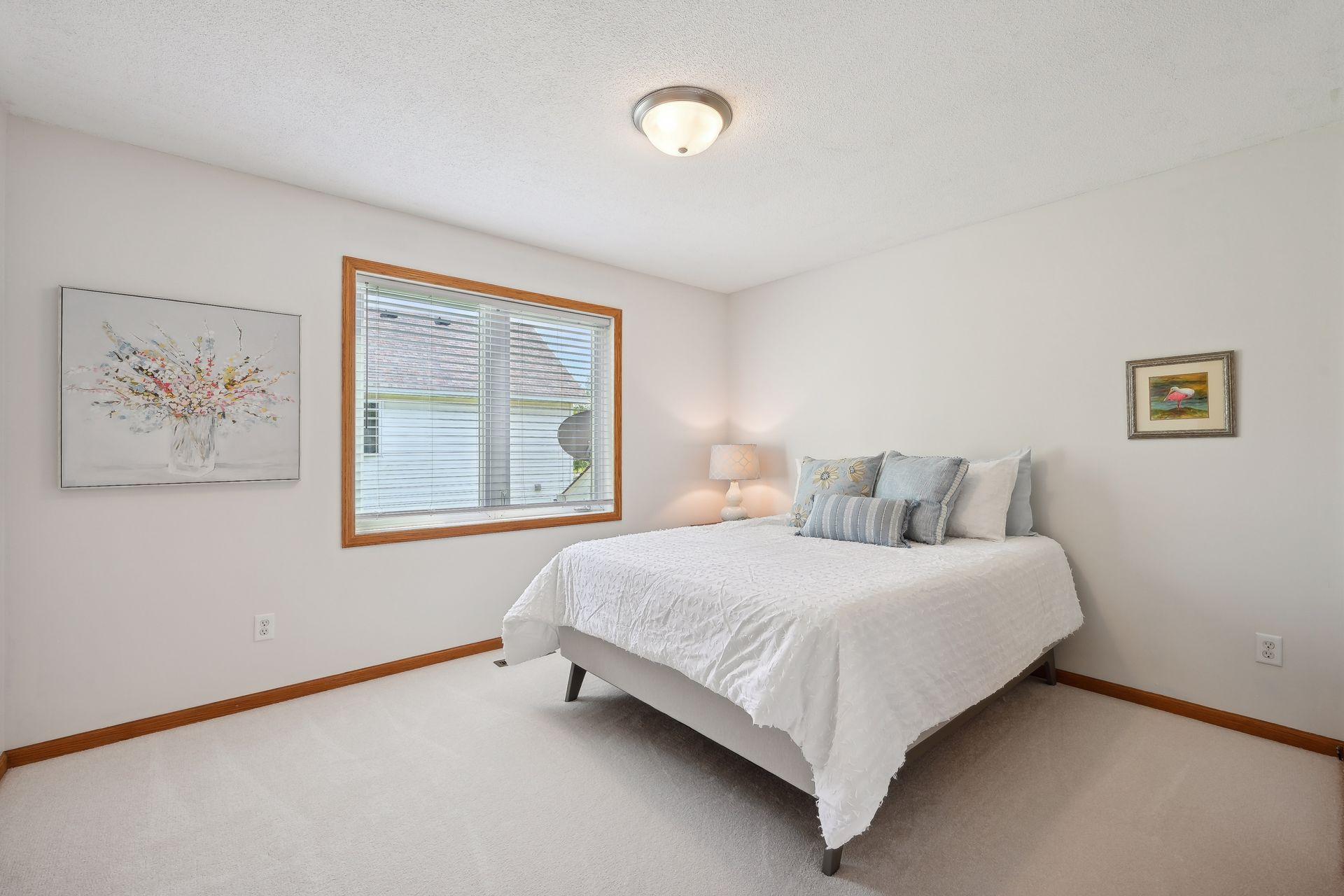 8090 Prairie Trail