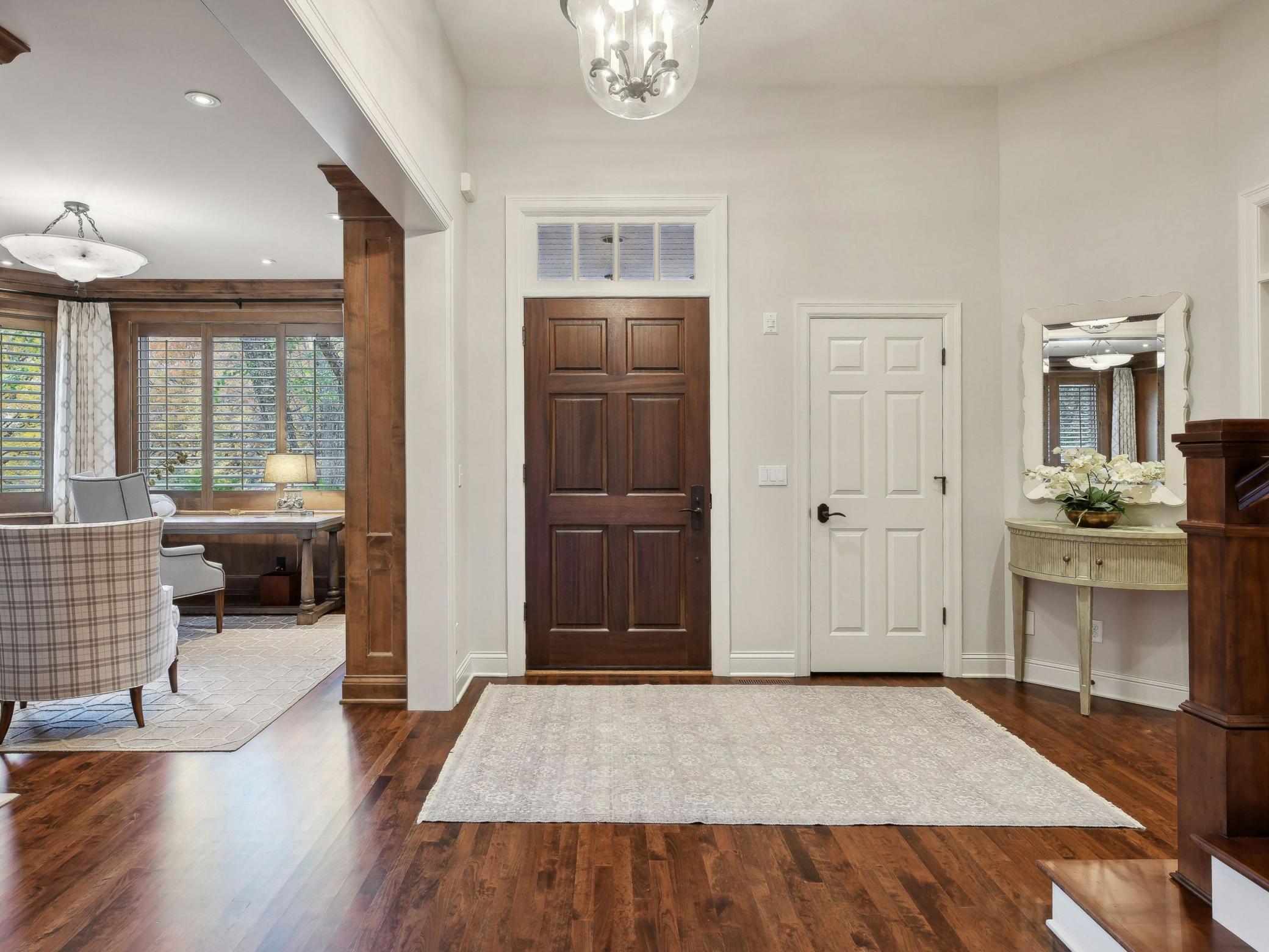 450 Old Long Lake Road
