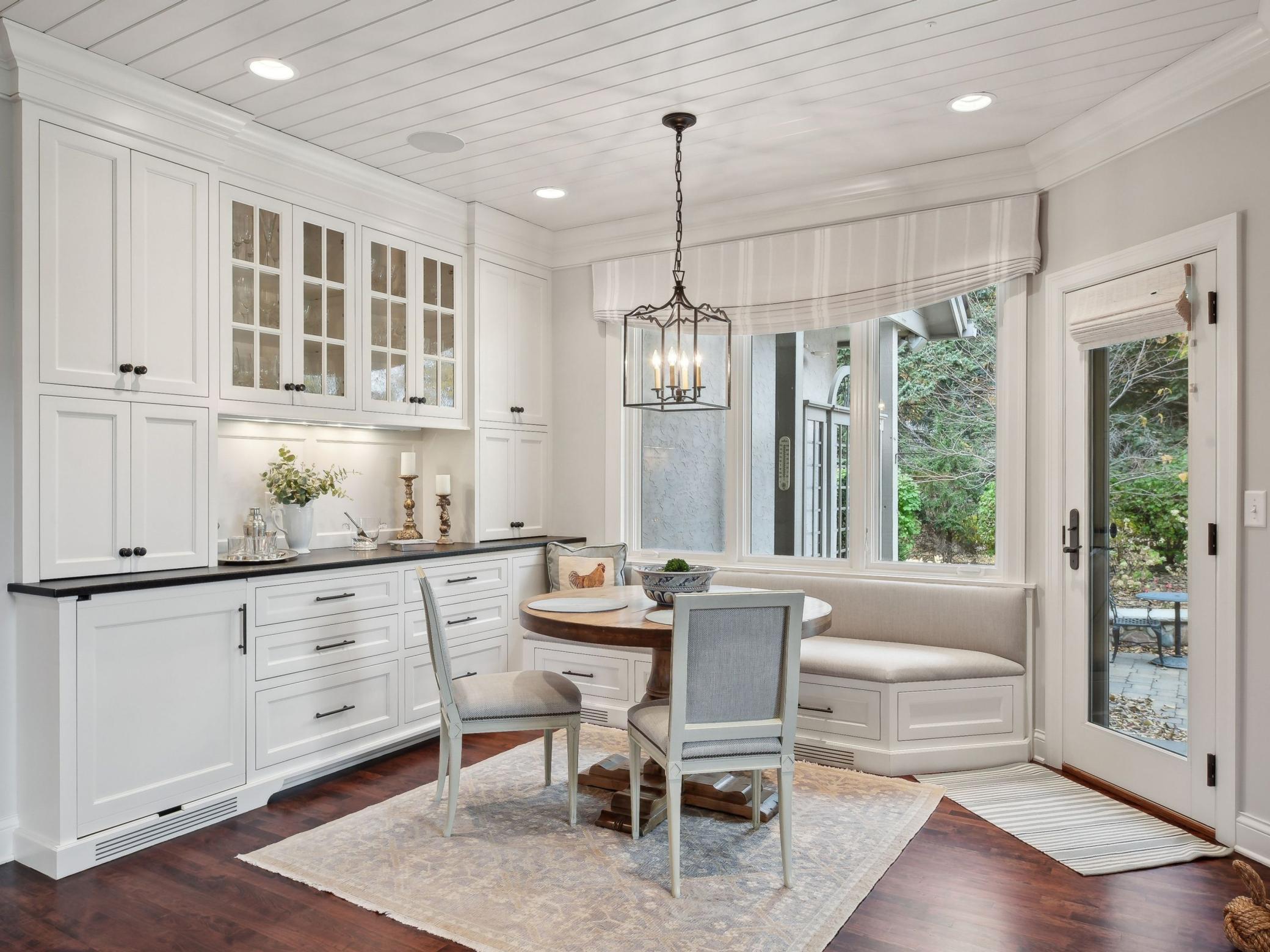 450 Old Long Lake Road