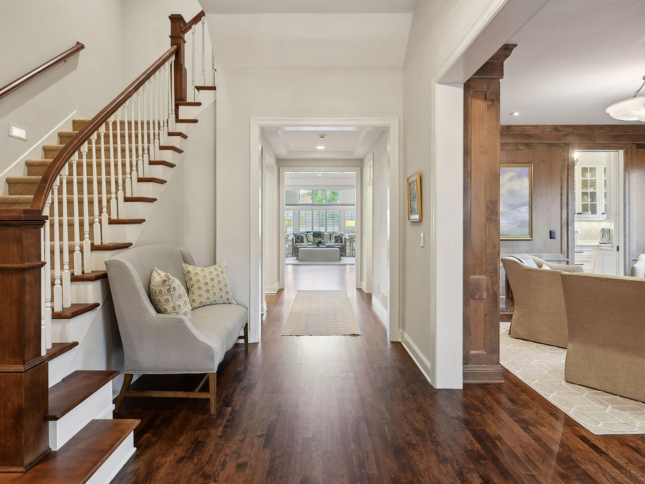 450 Old Long Lake Road