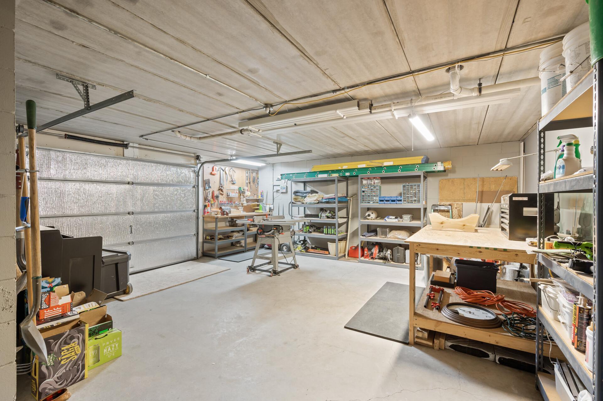 6300 78th Lane