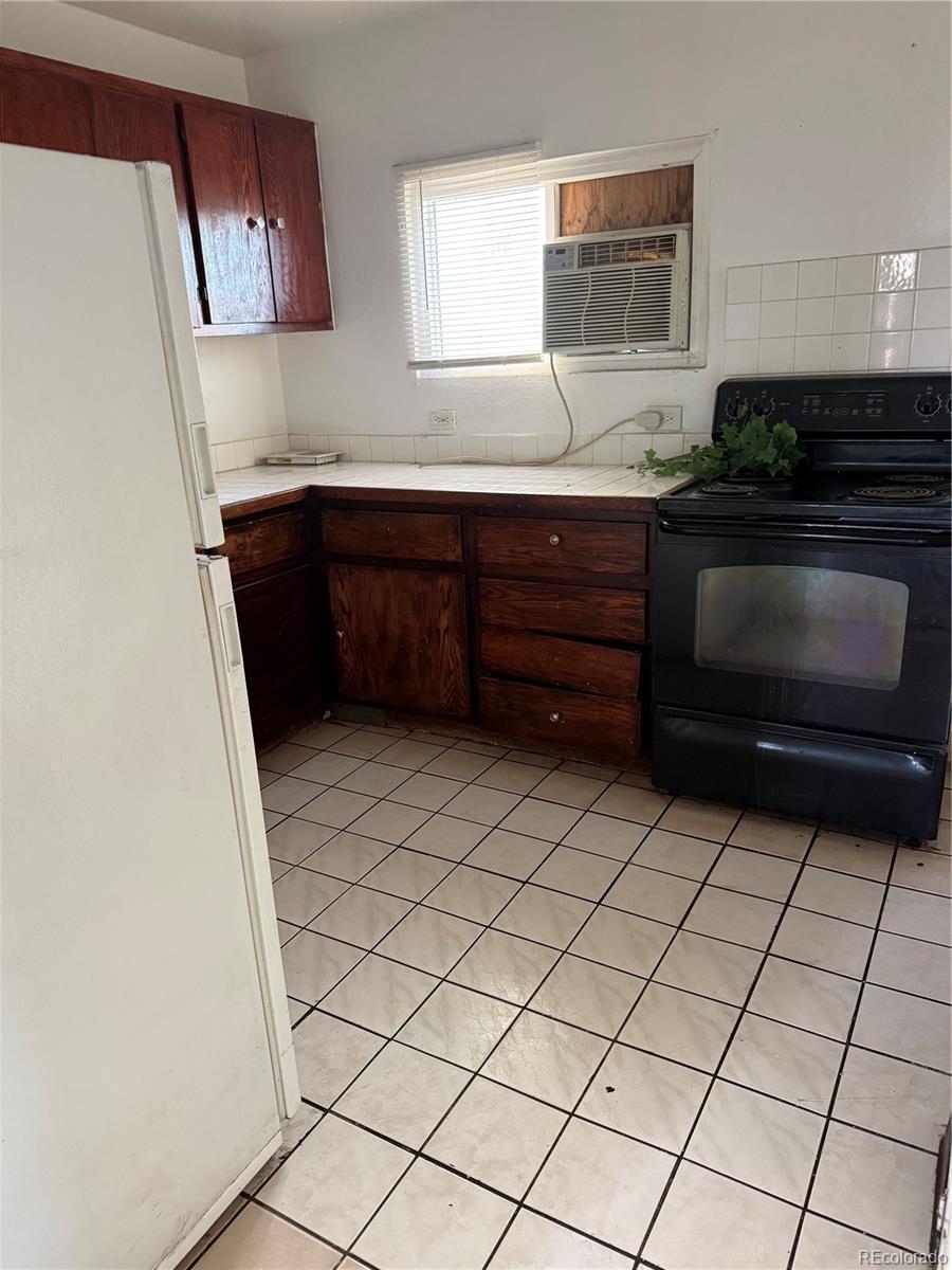 8101 Rosemary Street