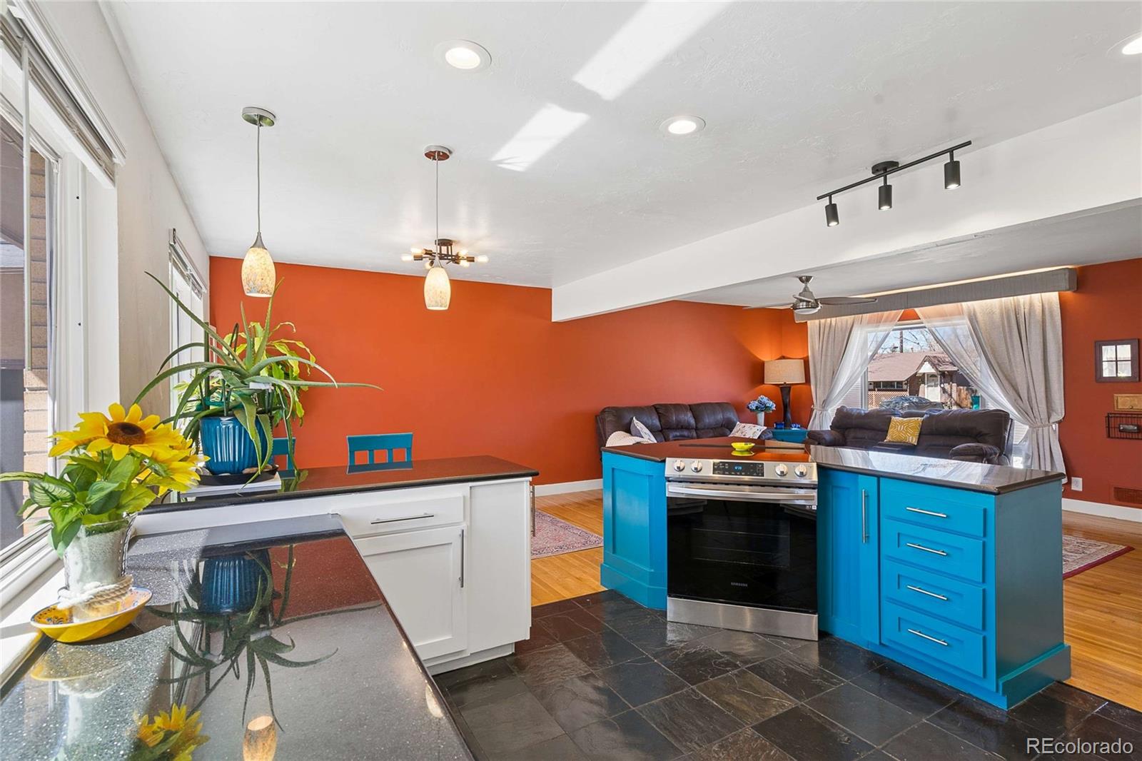 7540 W Calahan Avenue