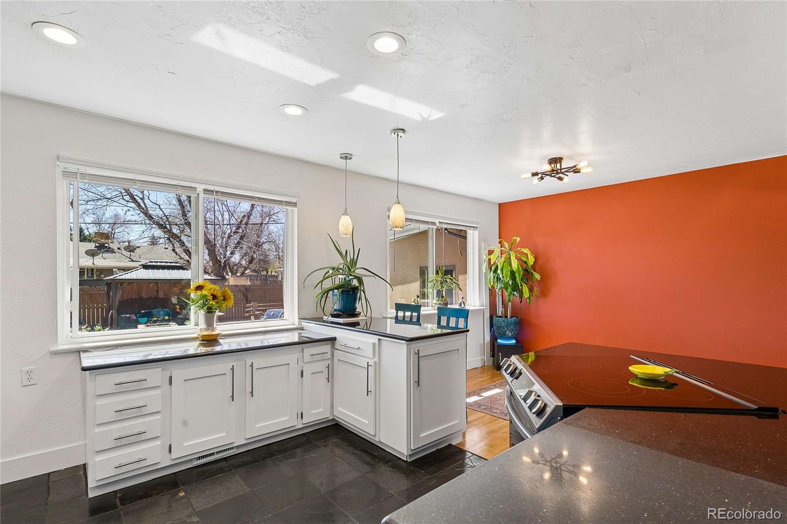 7540 W Calahan Avenue