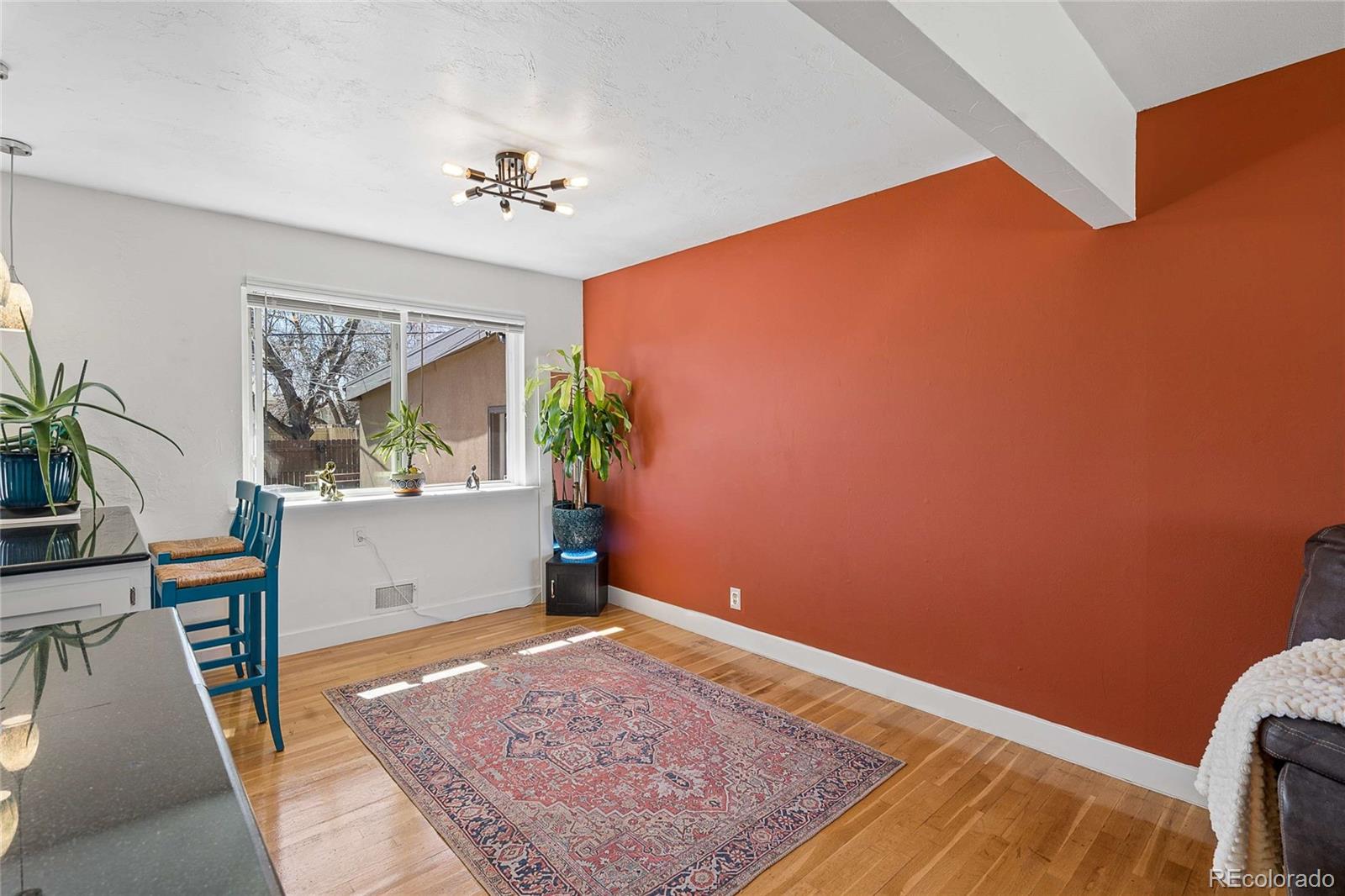 7540 W Calahan Avenue