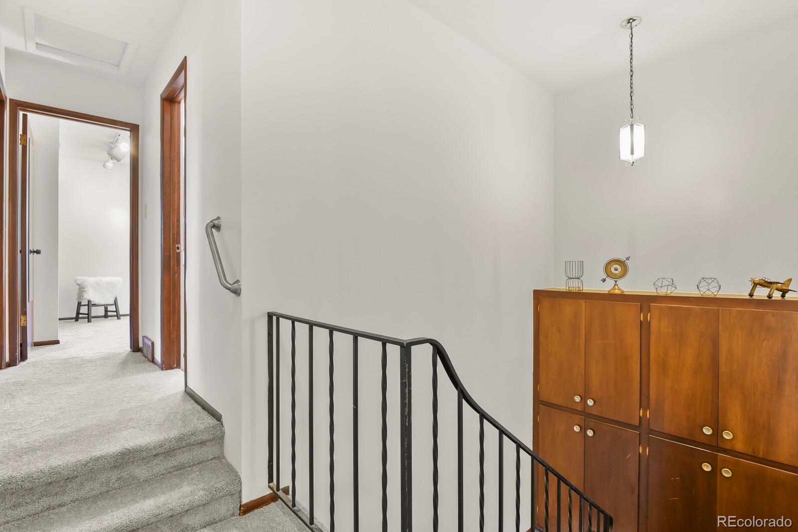 3402 S Dallas Court