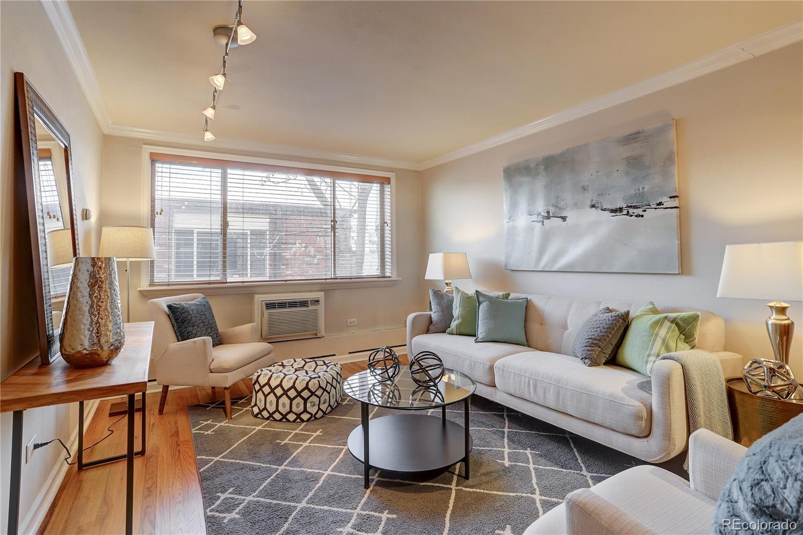 10 N Ogden Street Unit: 204